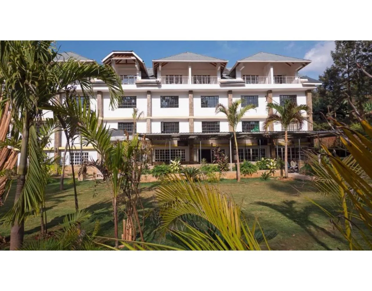 Property building in Tobriana