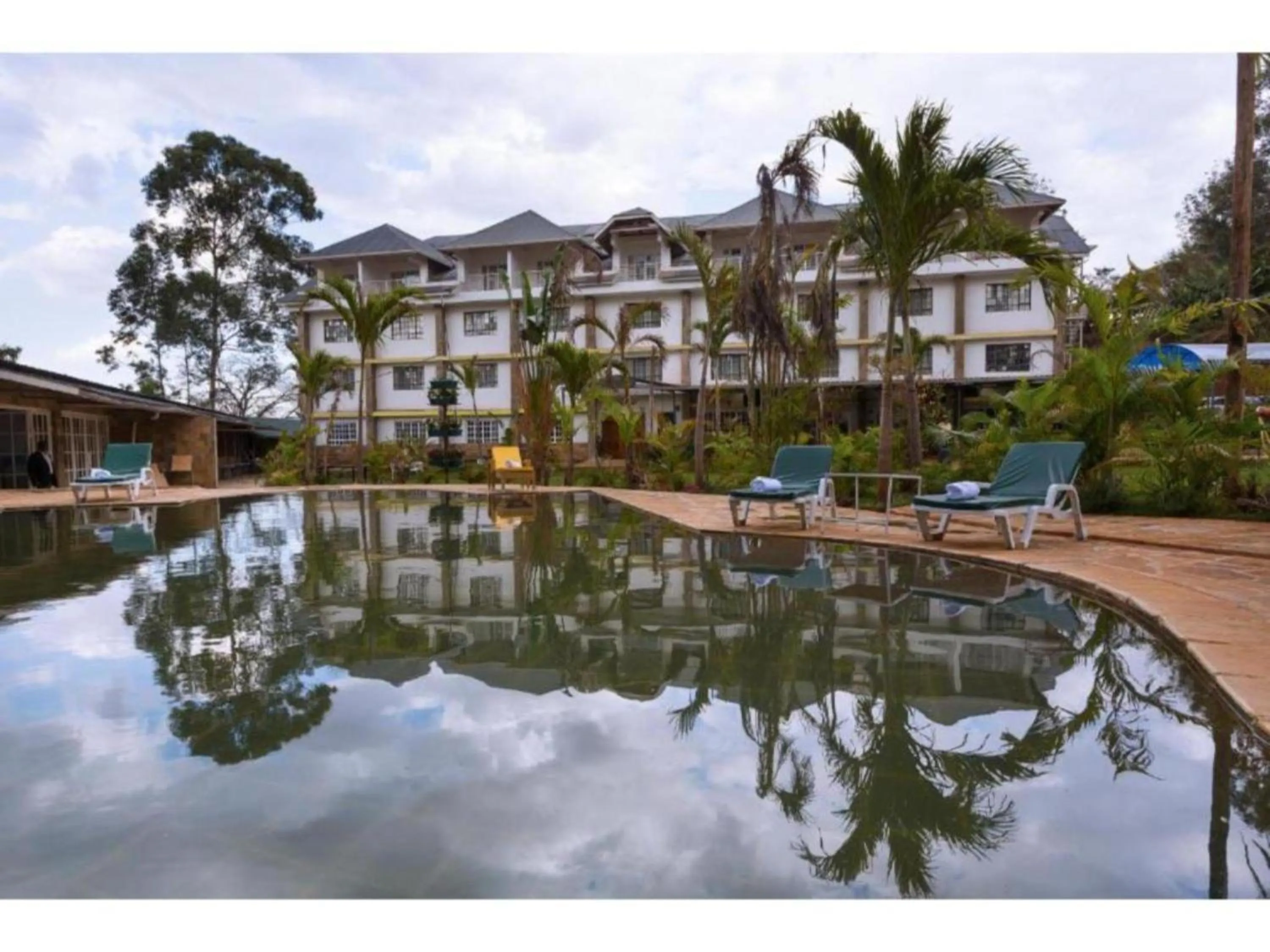 Property building in Tobriana