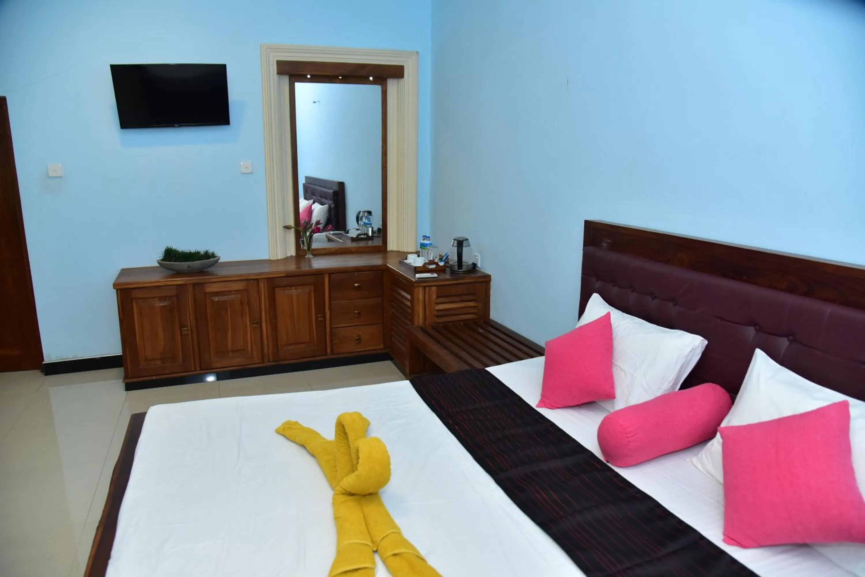 Bed in The New Crown Hotel