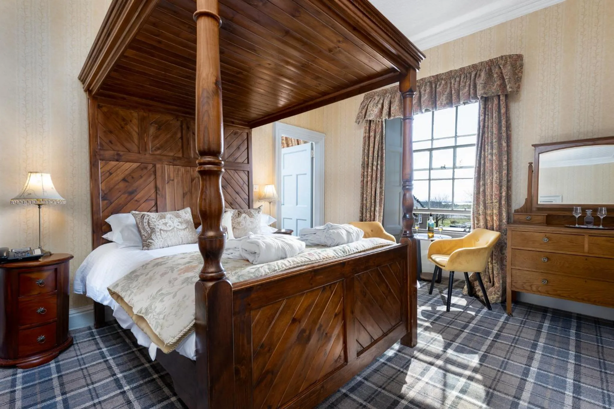 Bed in Dornoch Castle Hotel