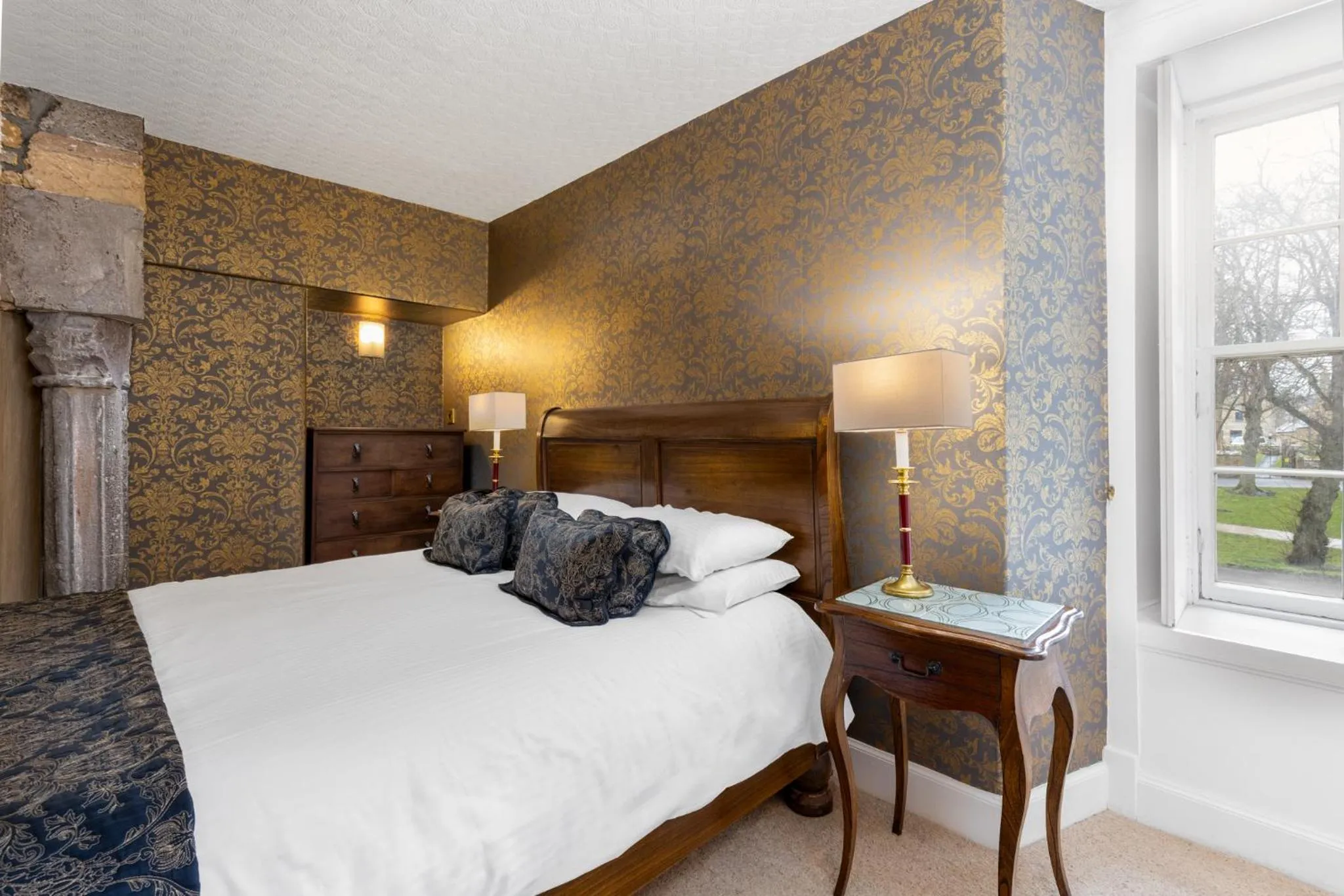 Bed in Dornoch Castle Hotel