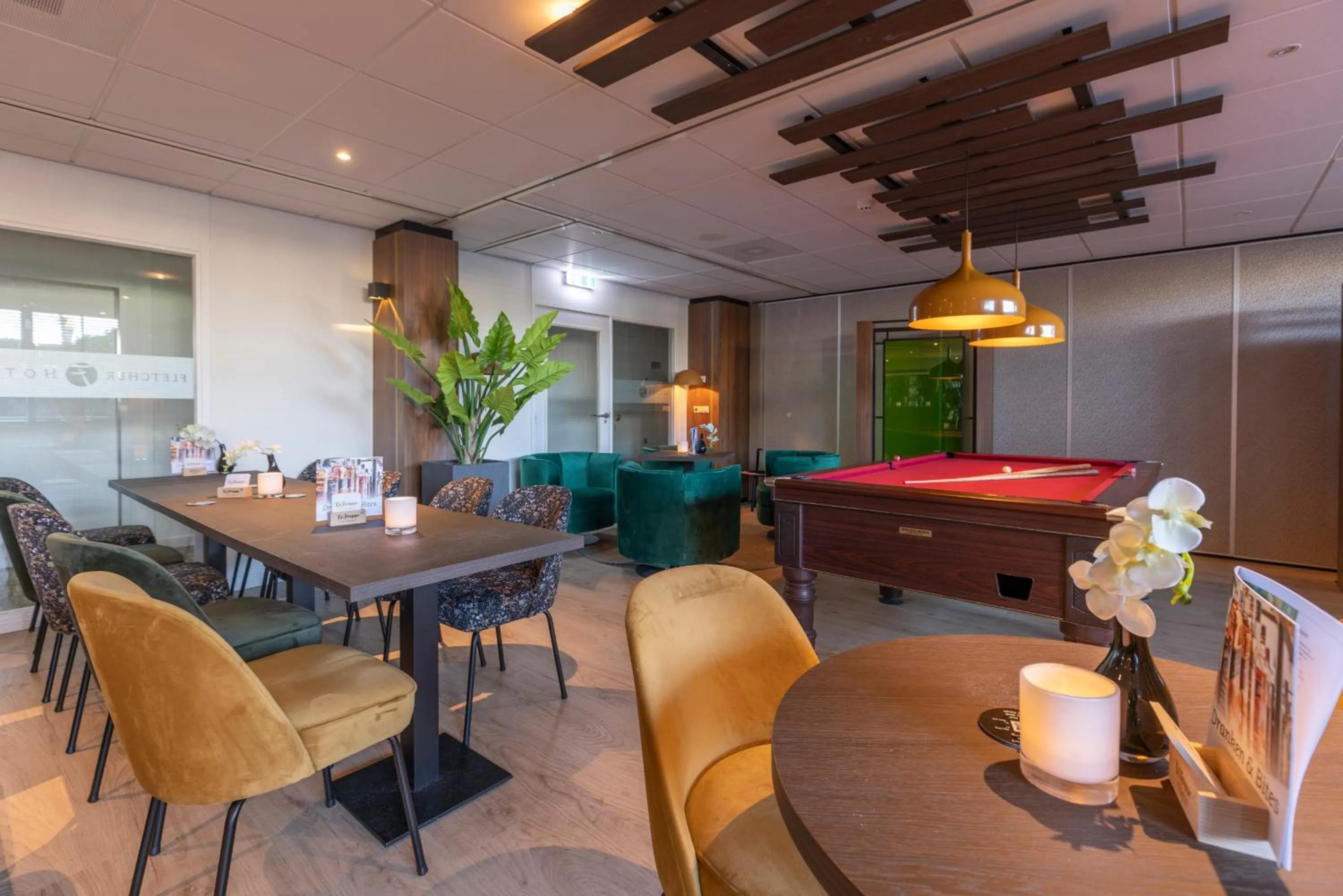 Billiard in Fletcher Hotel Jan van Scorel