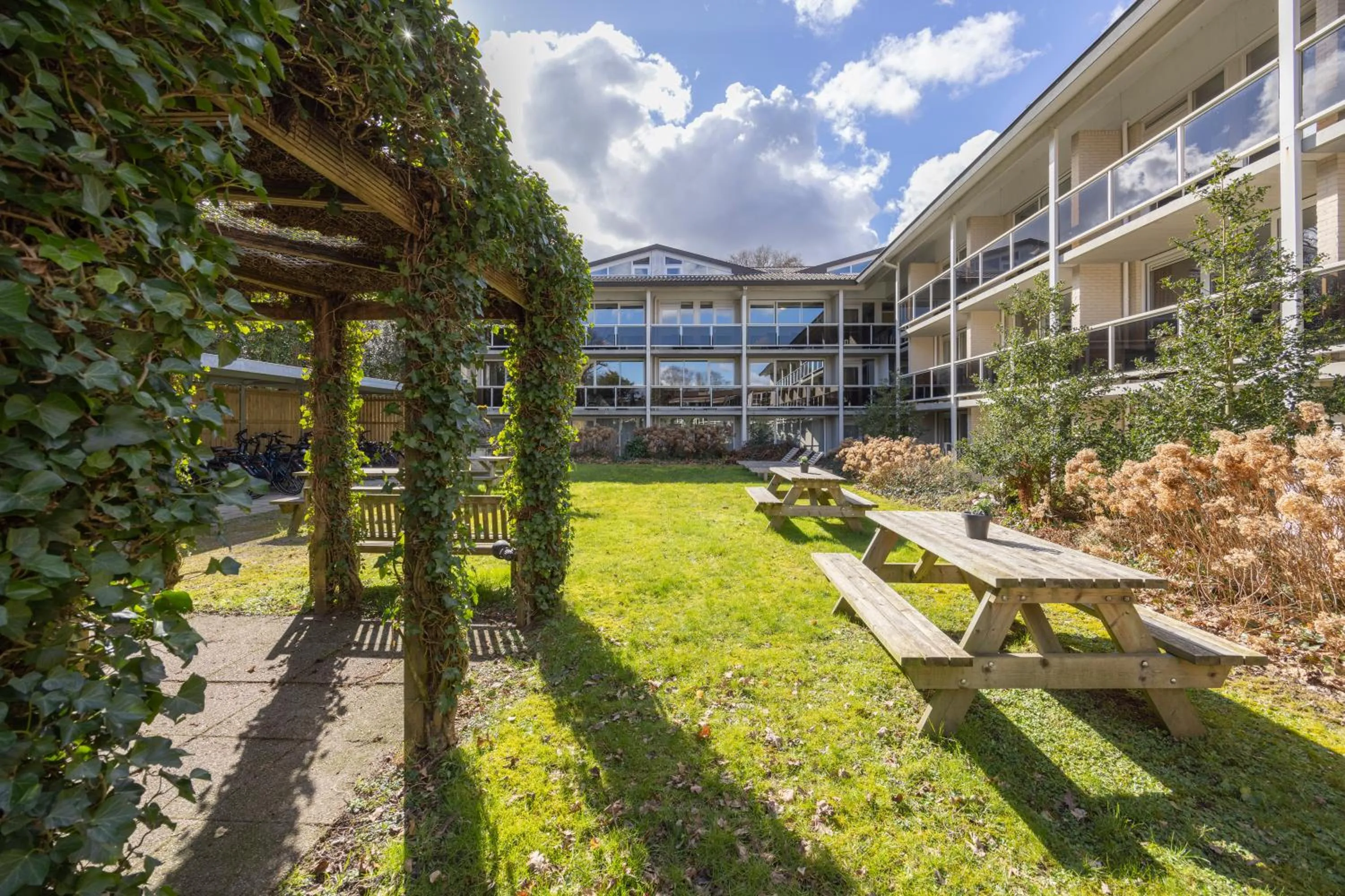 Garden in Fletcher Hotel Jan van Scorel