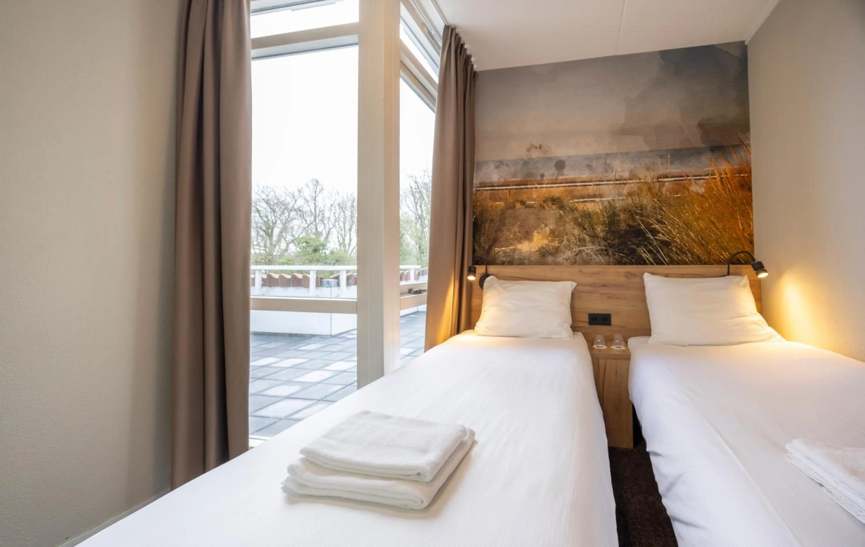 Bedroom, Bed in Fletcher Hotel Jan van Scorel