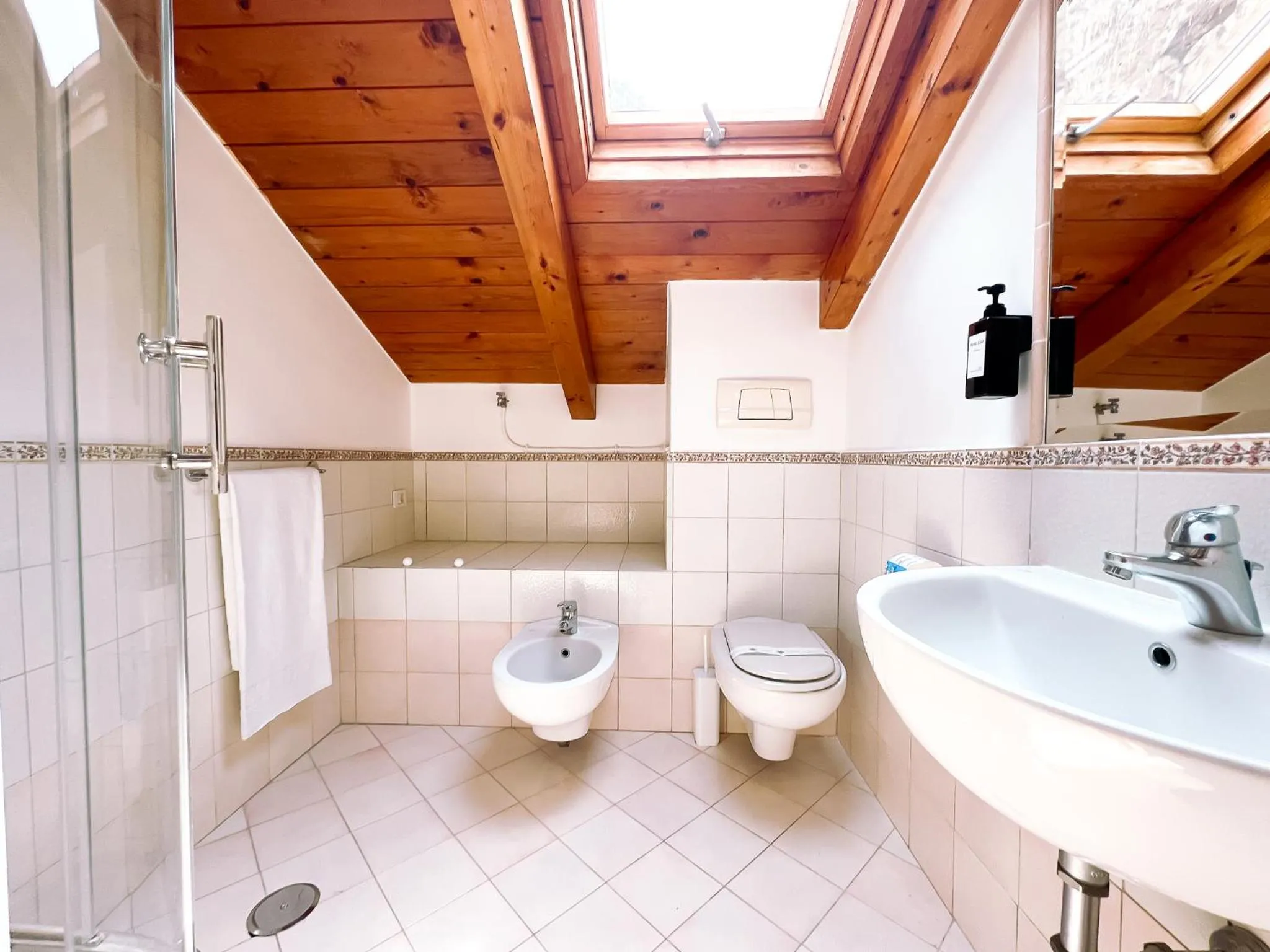 Toilet in Residenza Ester