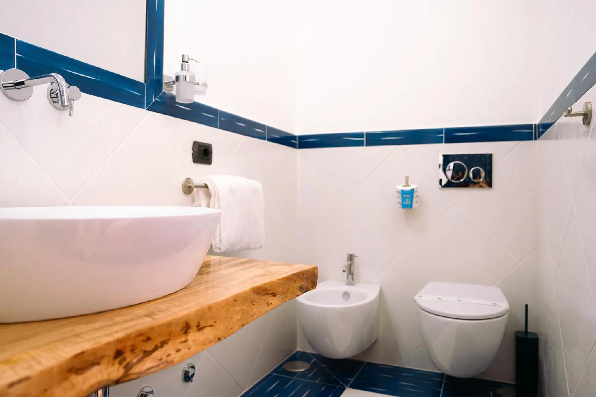 Toilet in Residenza Ester