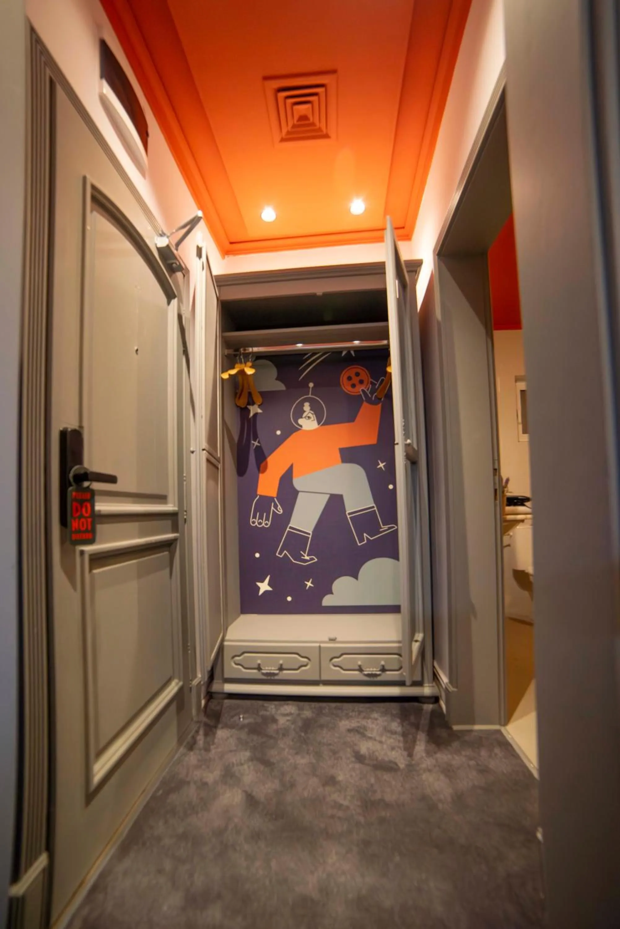 Decorative detail in Maria Luisa by INTROVERT HOTELS