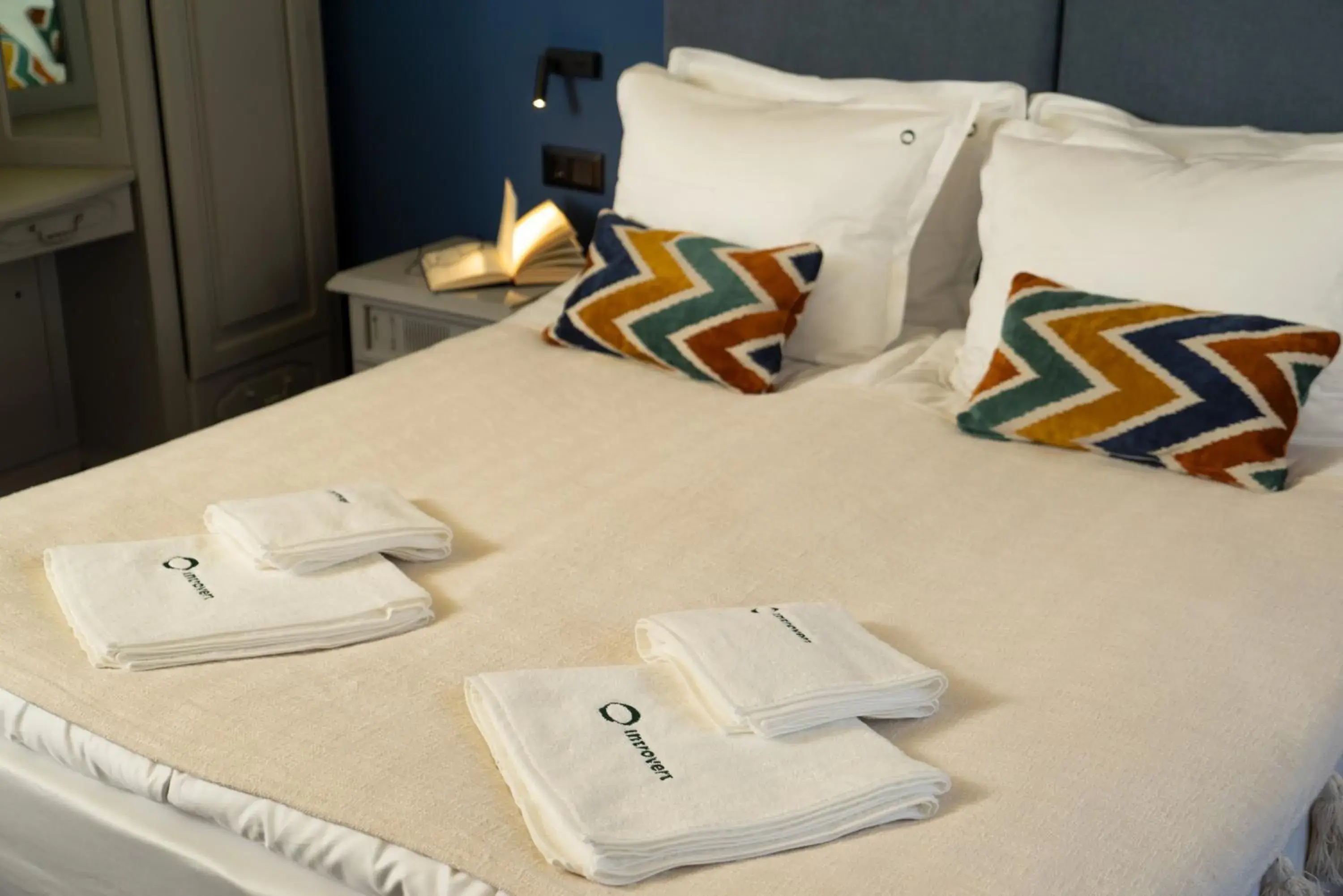 Superior Double Room in Maria Luisa by INTROVERT HOTELS Superior Double Room in Maria Luisa by INTROVERT HOTELS