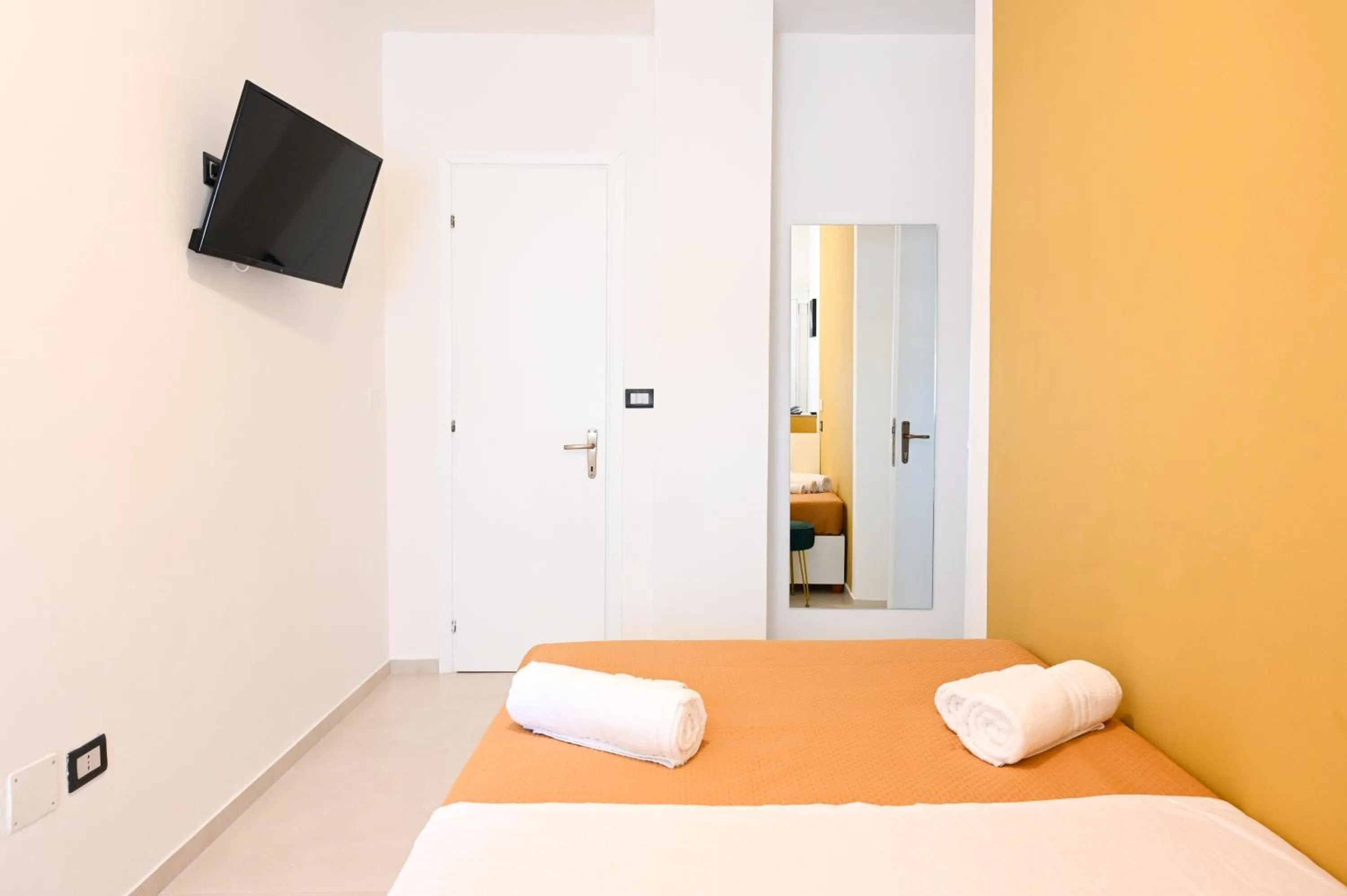 Bed in Al Rayyan - Affittacamere