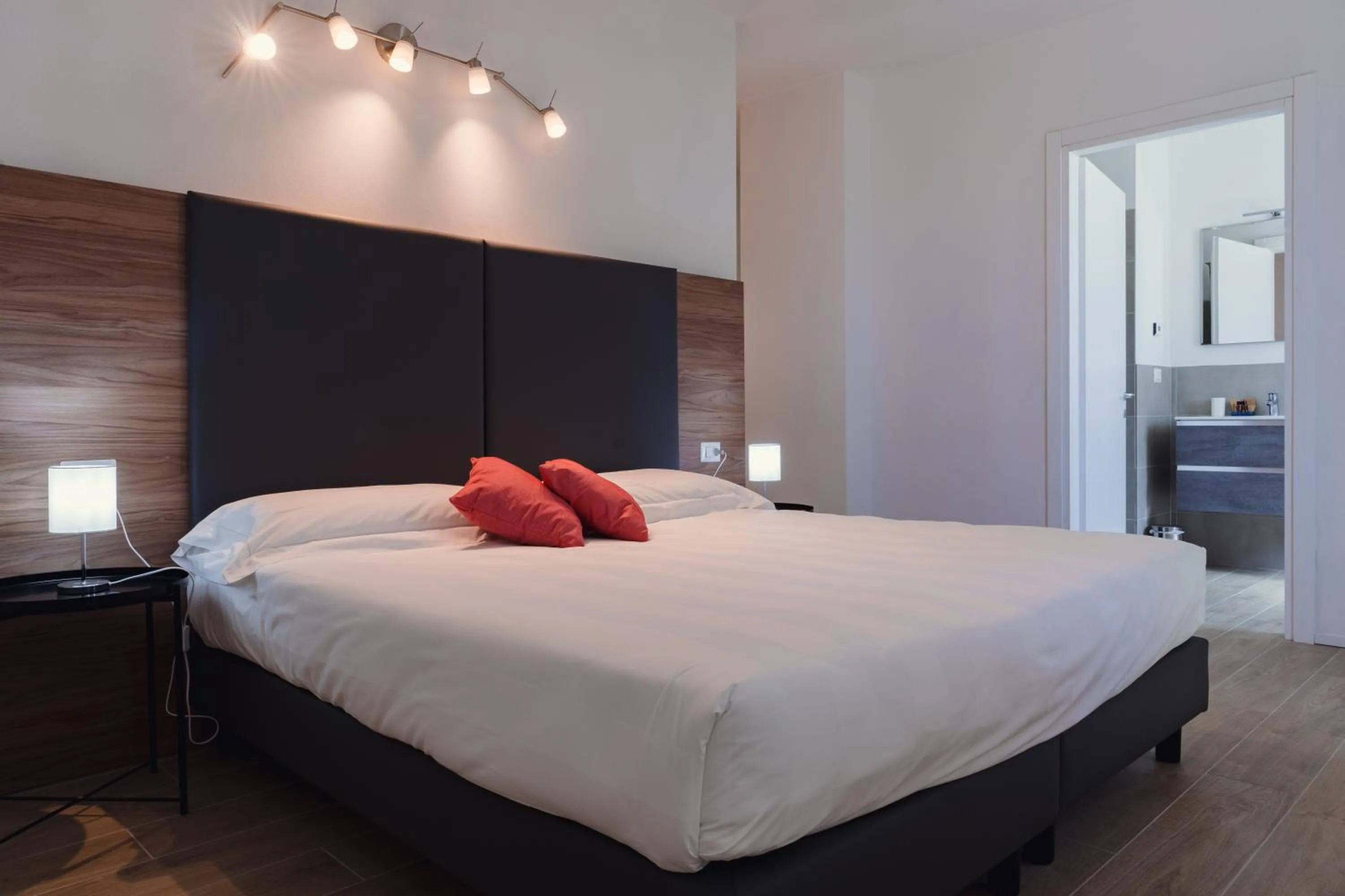 Bedroom, Bed in Siena Hills Apartments