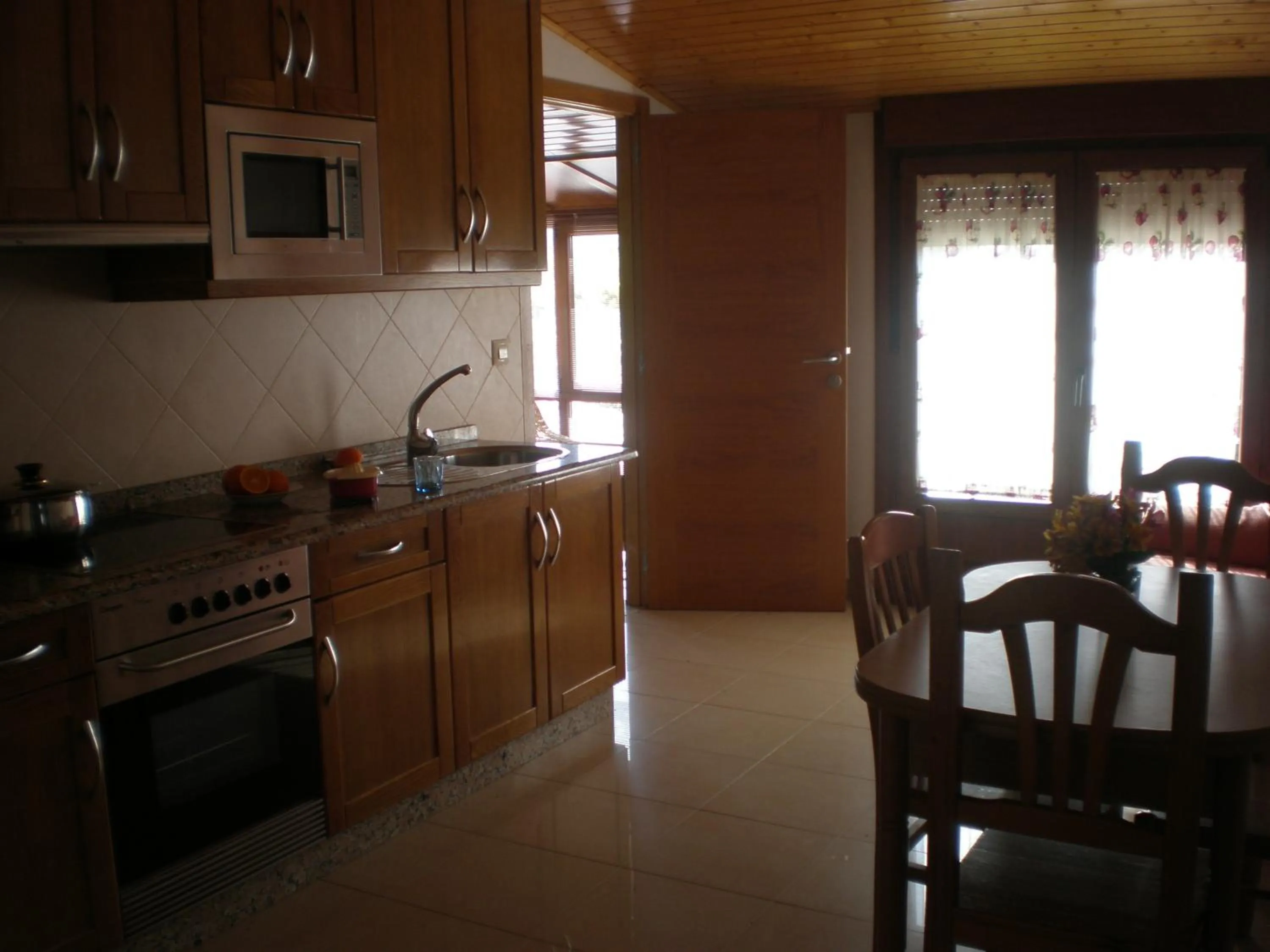 Kitchen or kitchenette in Casa Codesal Apartamentos