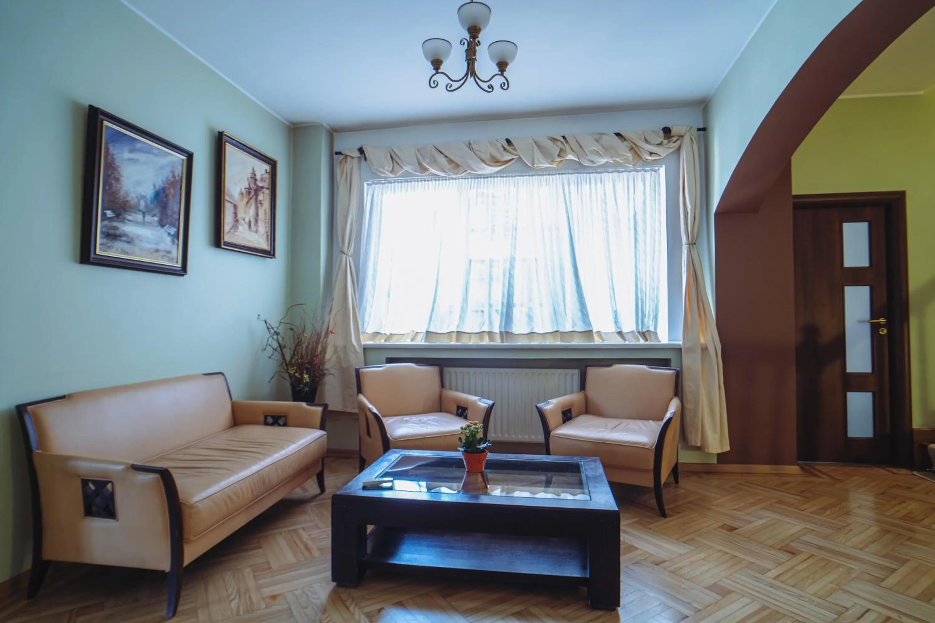Luxuria Central Villa Bucharest