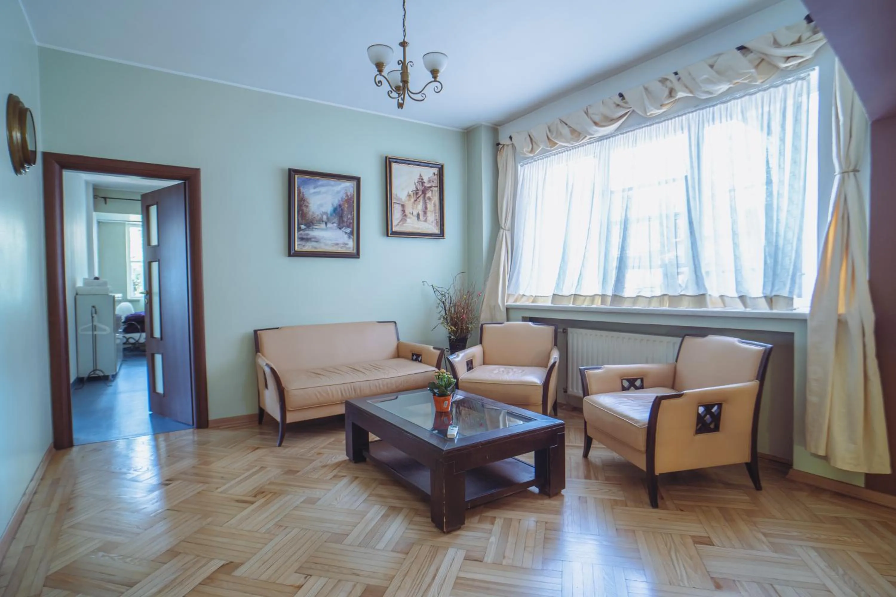 Luxuria Central Villa Bucharest