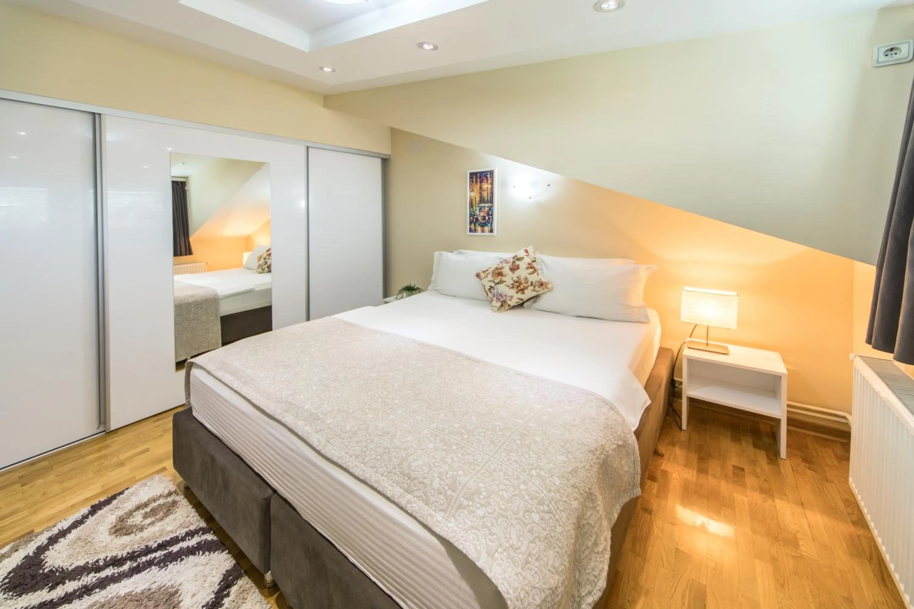 Bed in F Apartmani Kragujevac