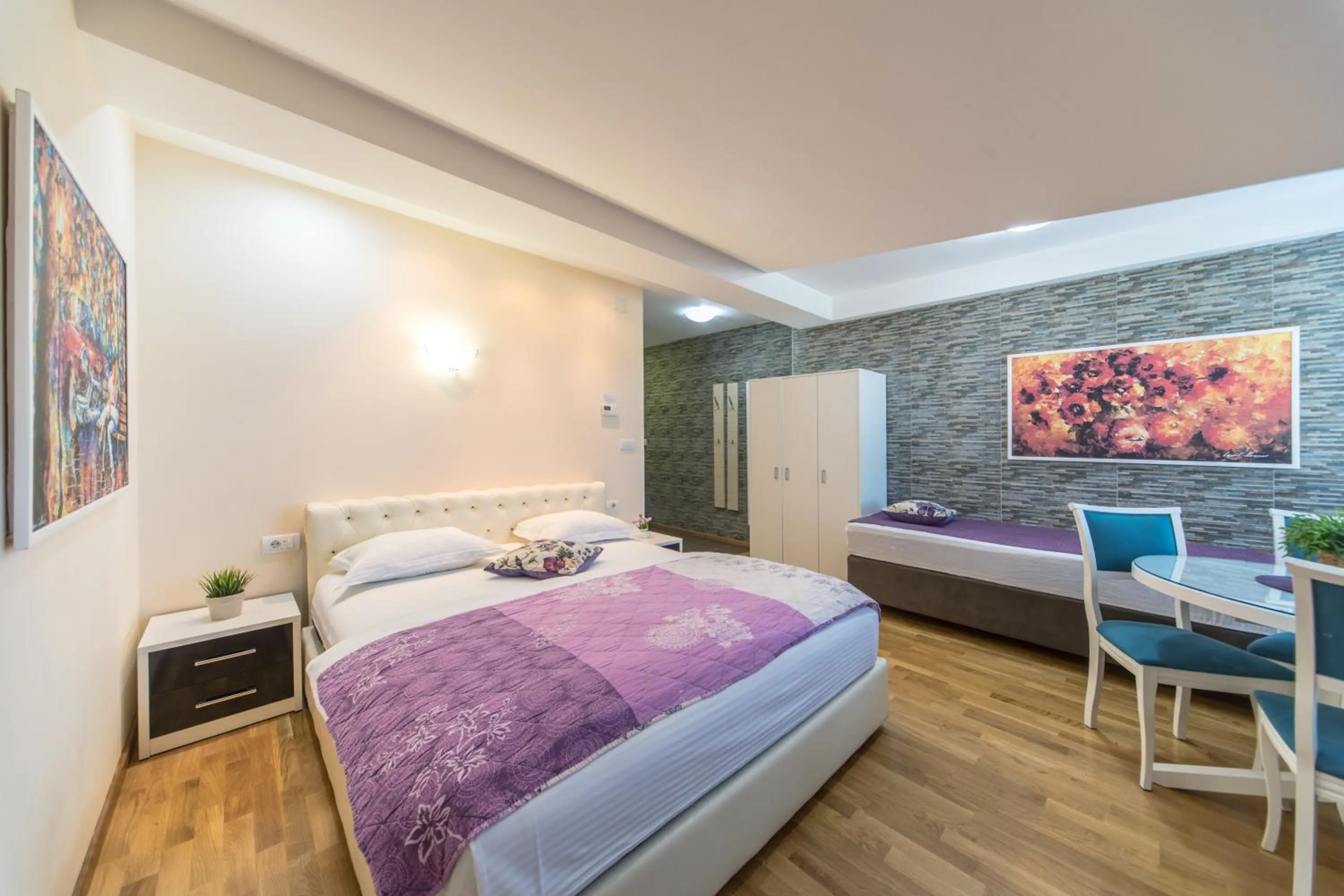 Photo of the whole room, Bed in F Apartmani Kragujevac