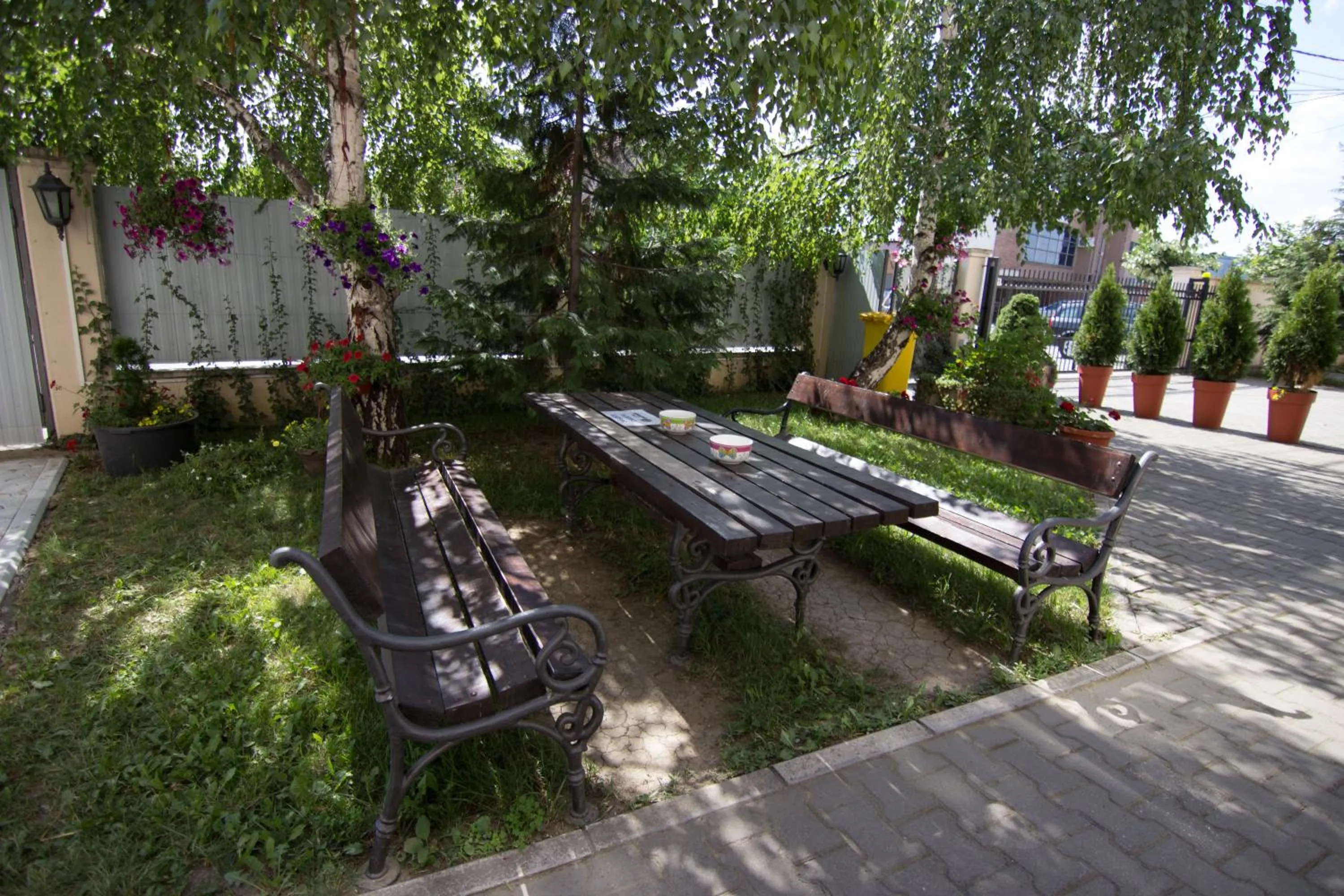 Patio in F Apartmani Kragujevac