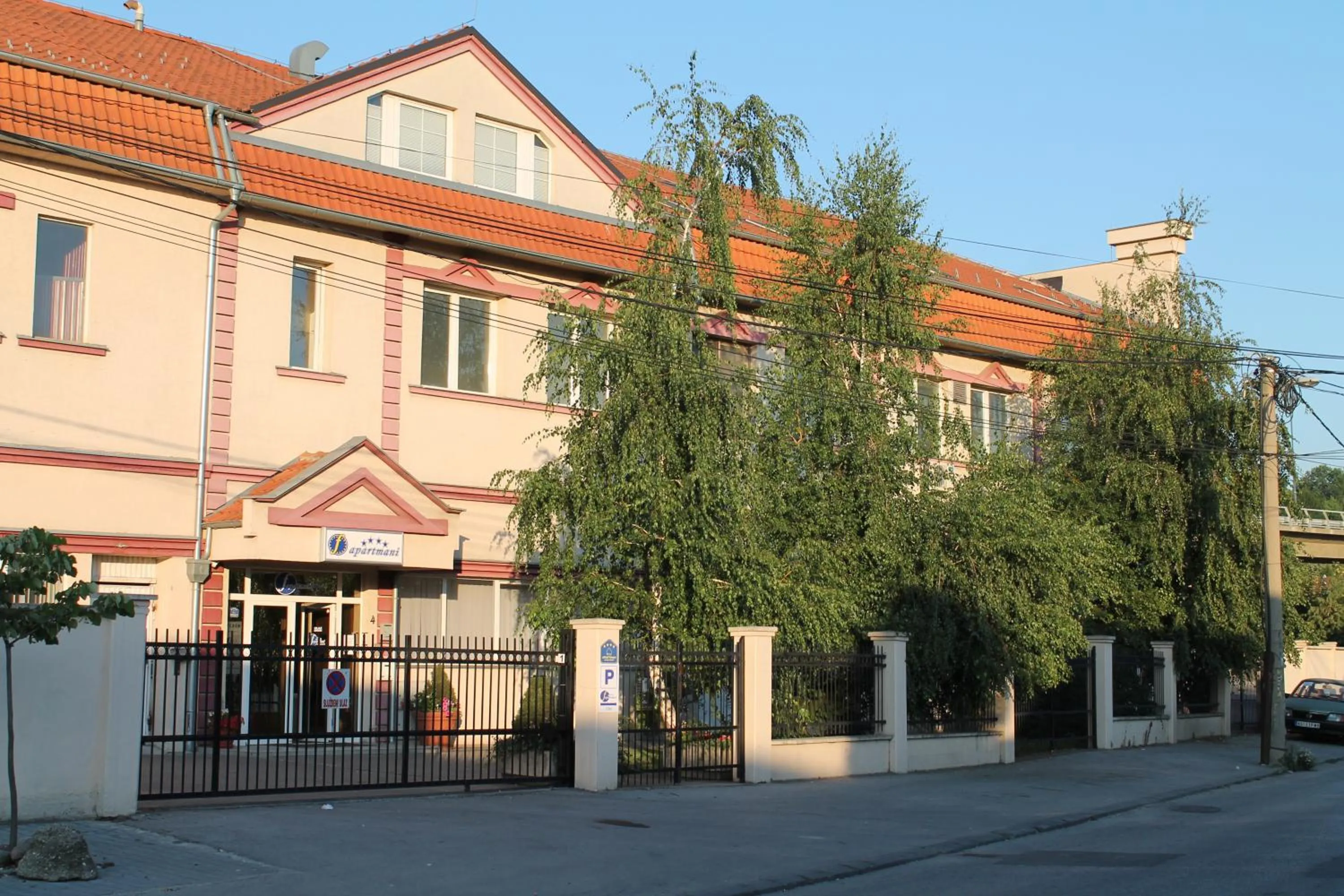 Facade/entrance in F Apartmani Kragujevac