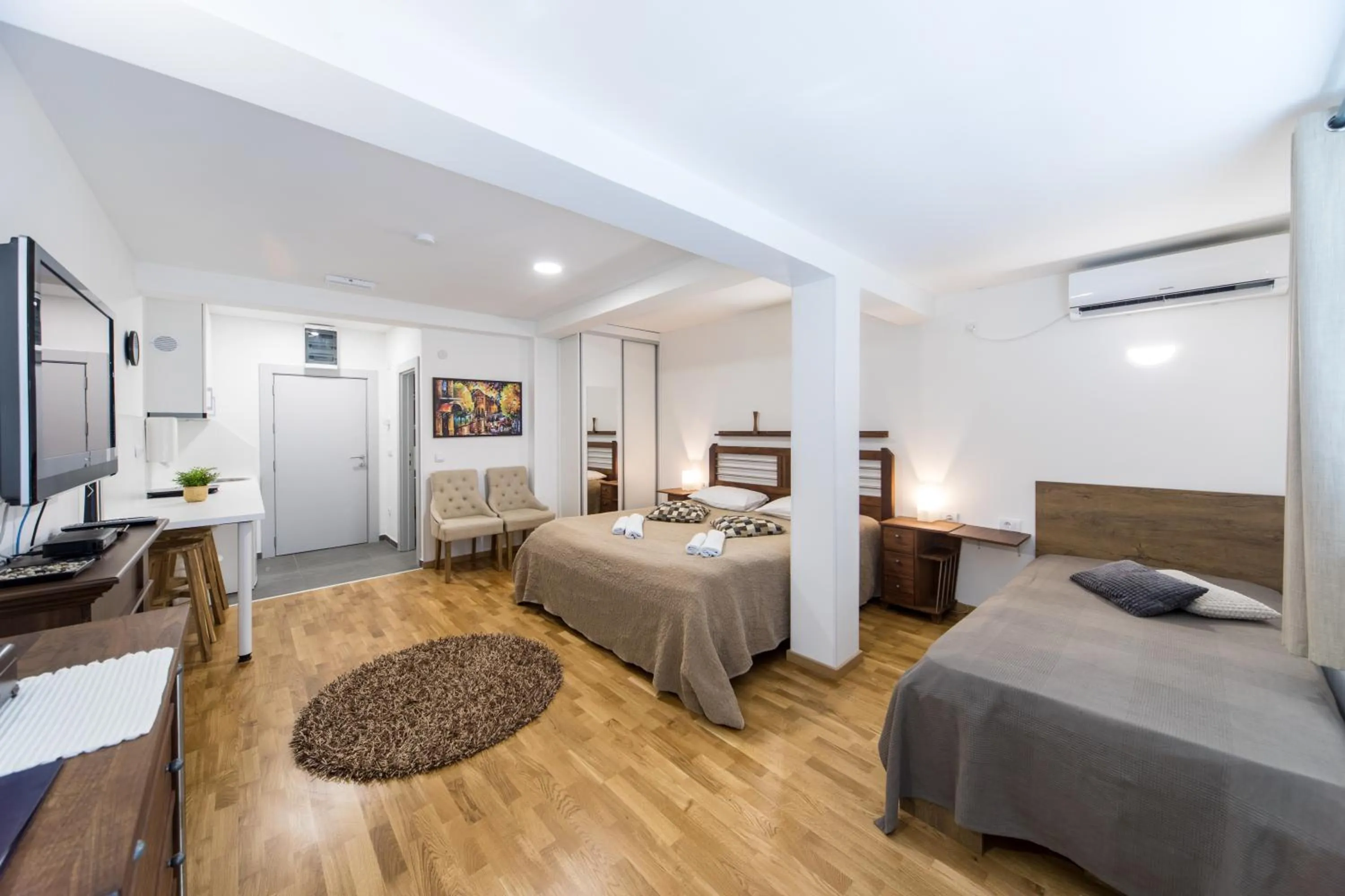 Photo of the whole room, Bed in F Apartmani Kragujevac