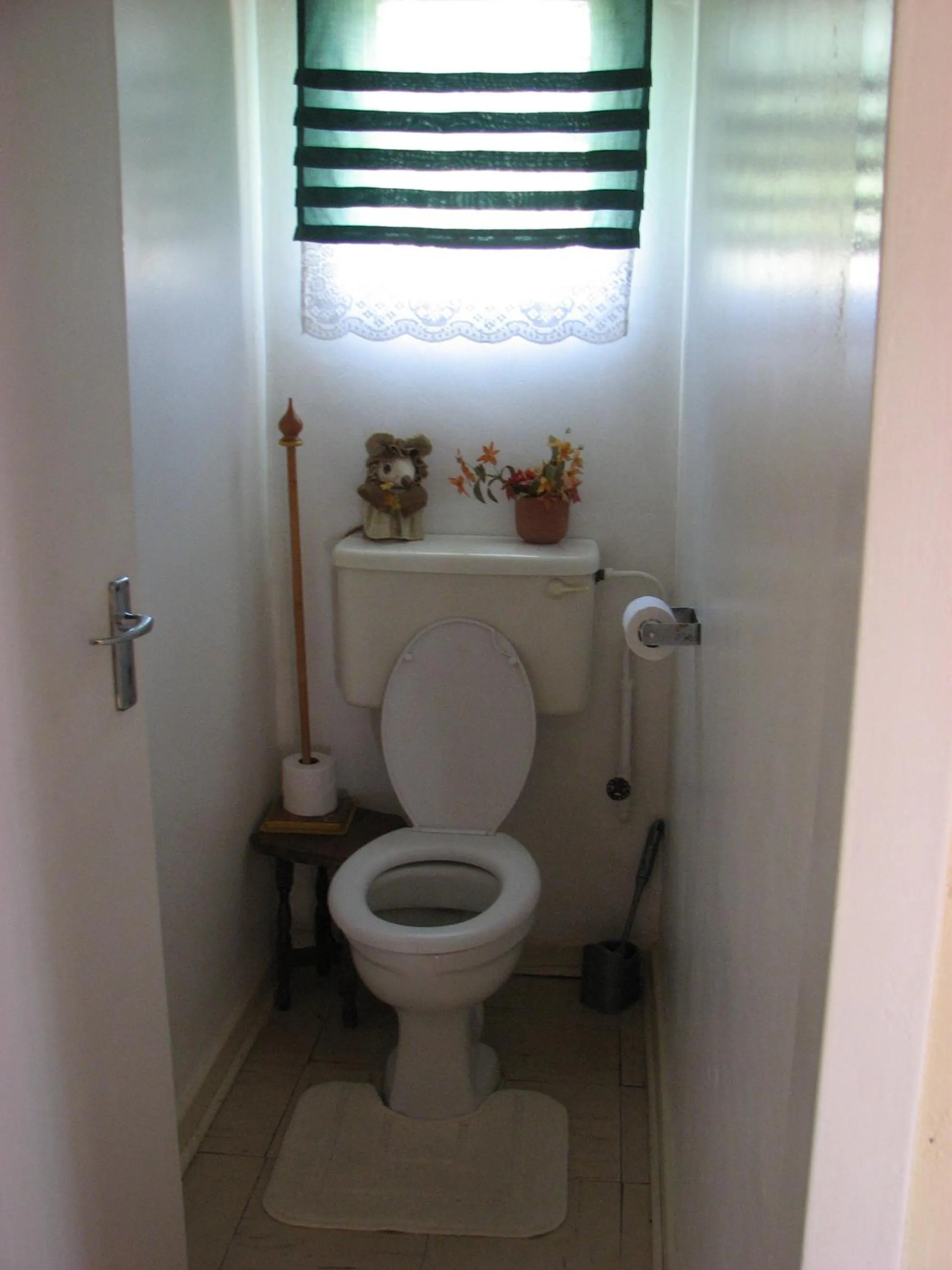 Toilet in Oppi Plaas