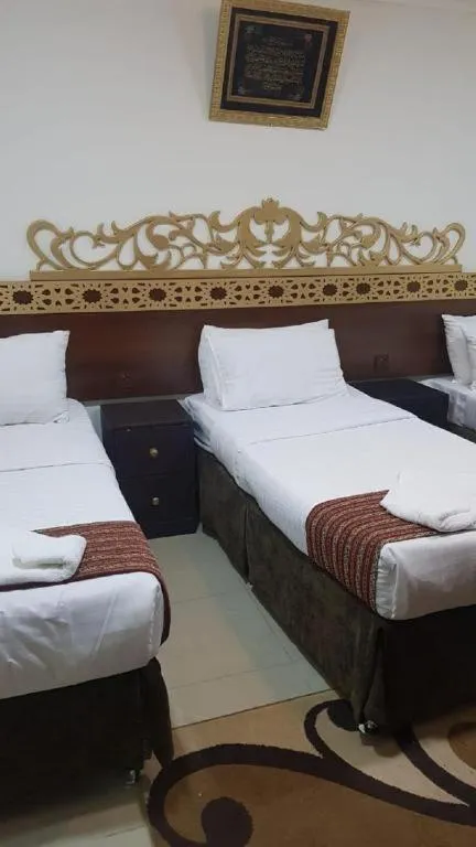 Bedroom in Al Tawfik Plaza