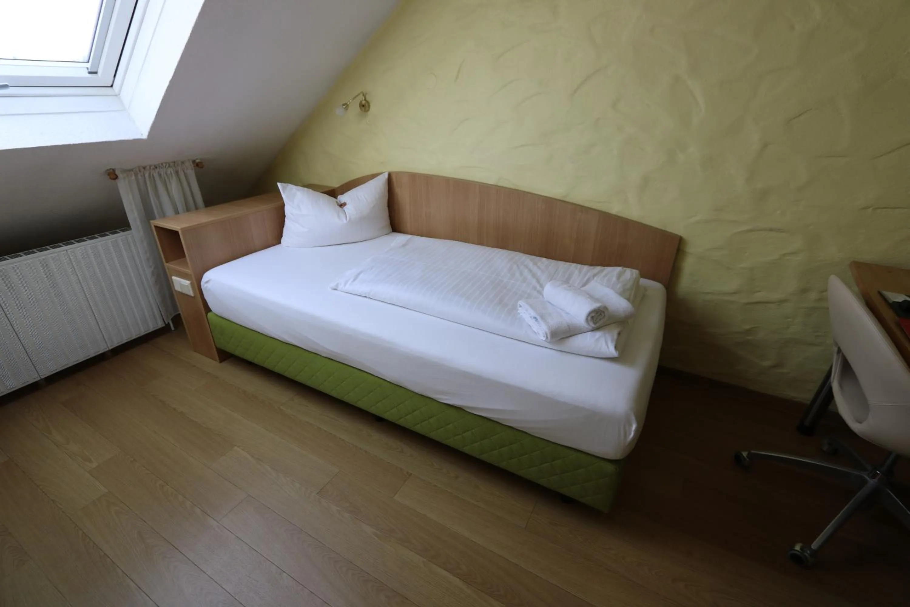 Bed in Hotel Avenue Altenfurt