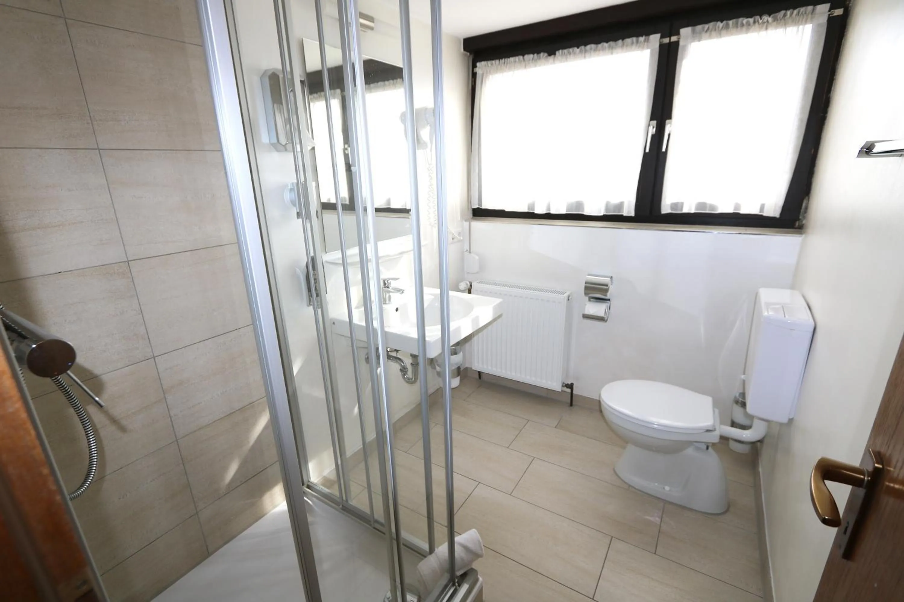 Bathroom in Hotel Avenue Altenfurt