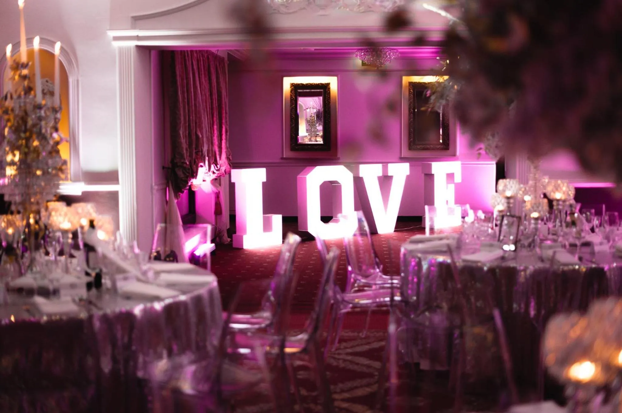 Restaurant/places to eat in Noce i Dnie Hotel