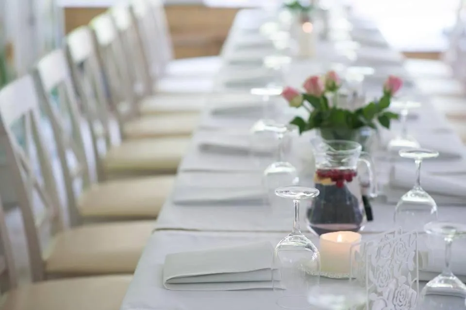 Restaurant/places to eat in Noce i Dnie Hotel