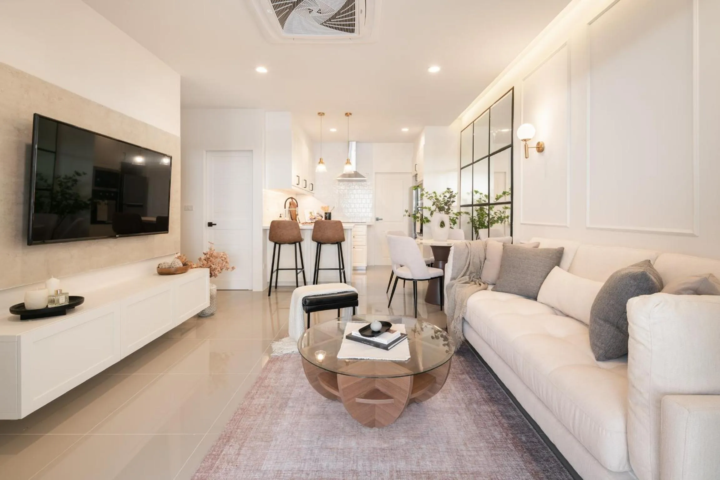 Living room in Chao Wilai Residence I Naiyang Beach I HKT Airport