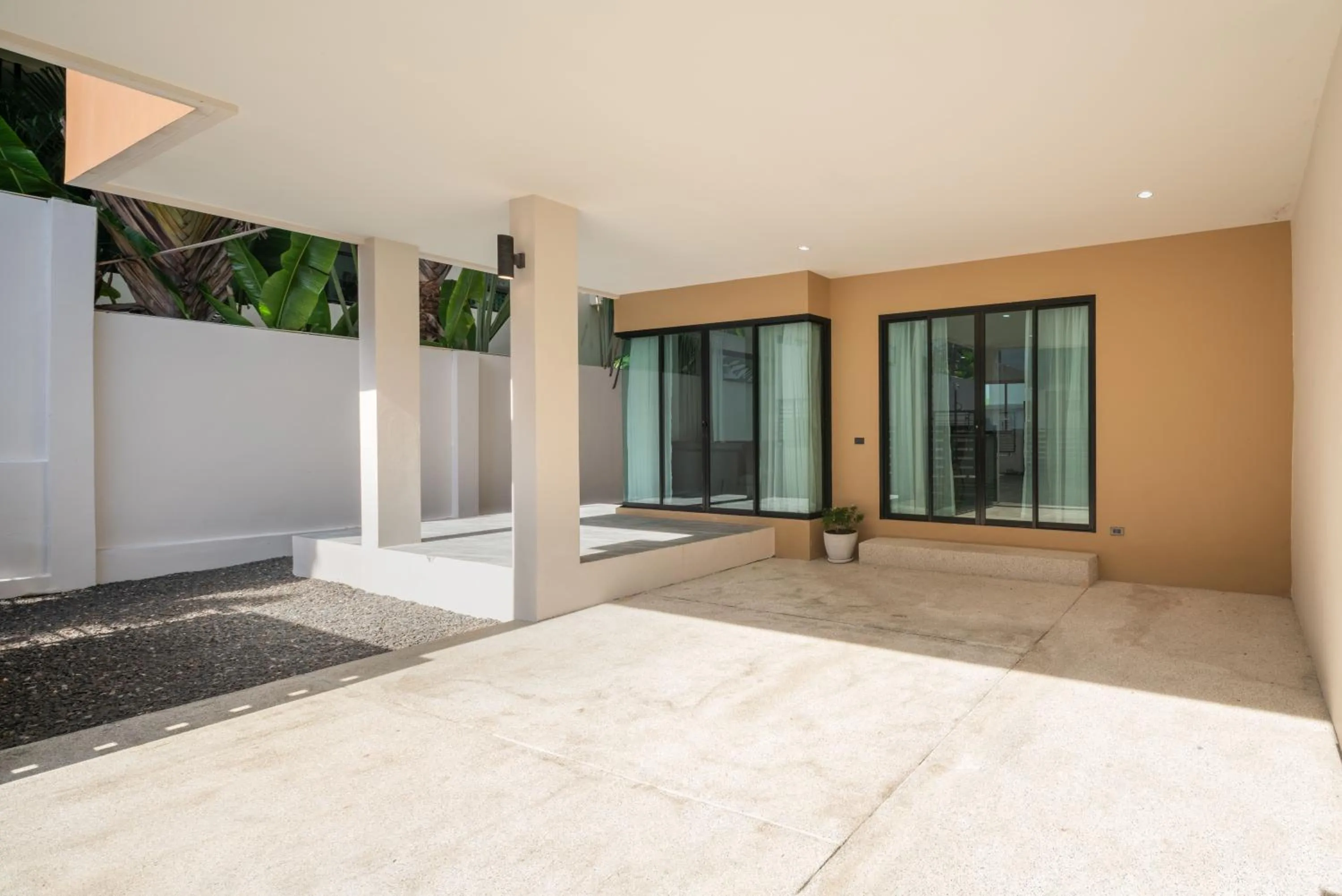 Chao Wilai Residence I Naiyang Beach I HKT Airport