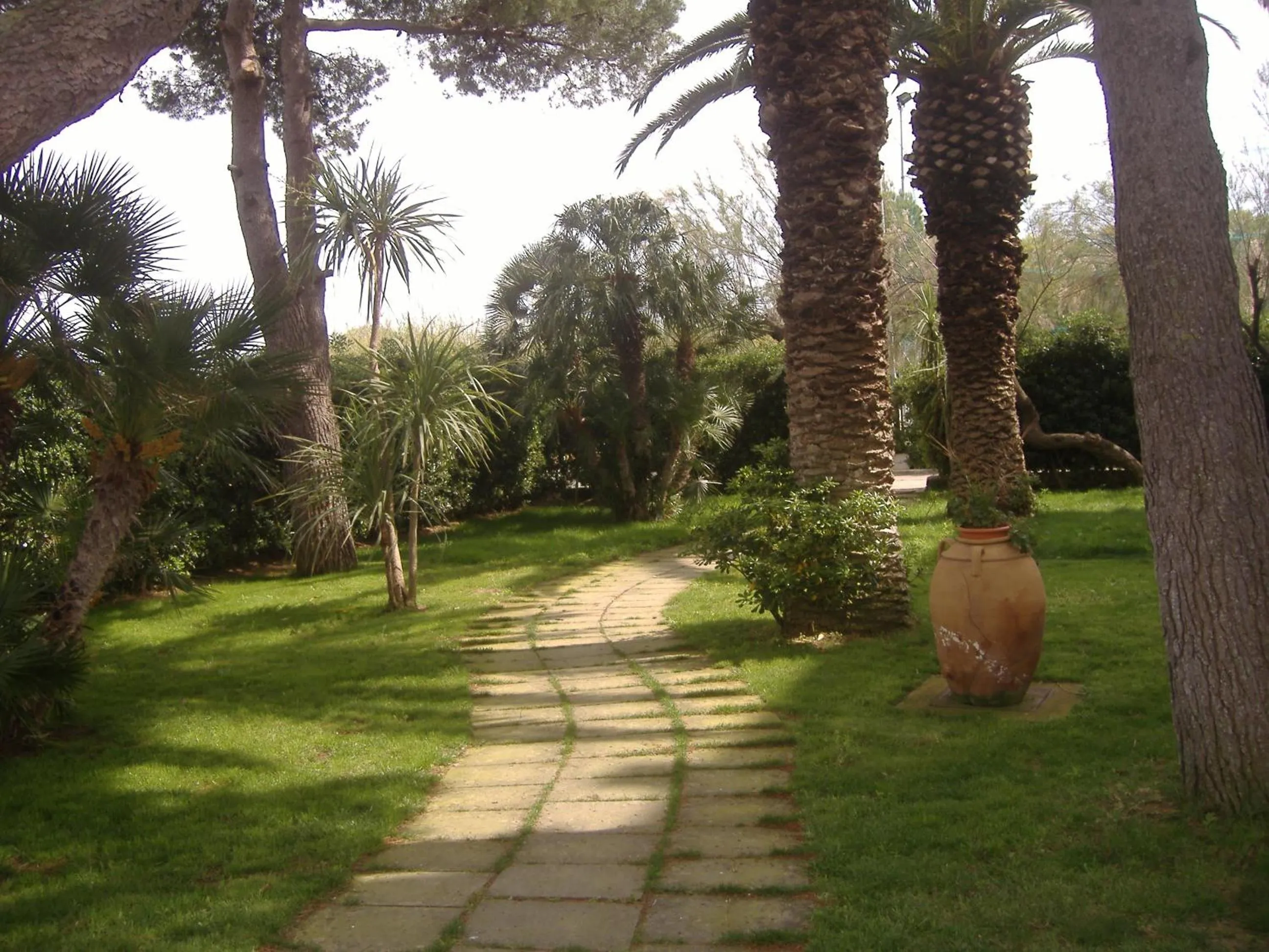 Garden in Ecoresort Le Sirene - Caroli Hotels