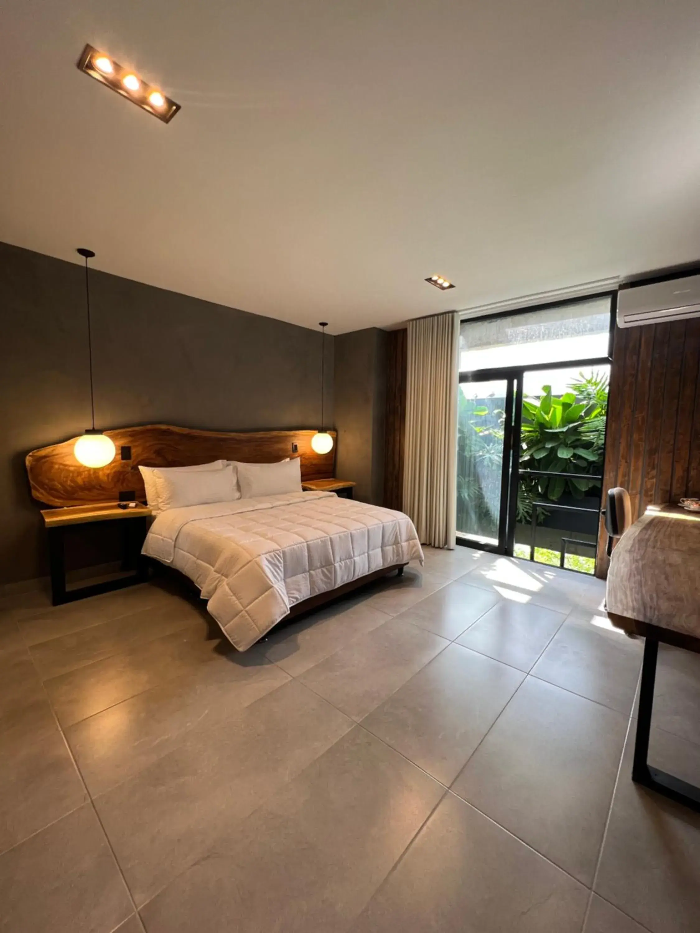 Superior Double Room in Hotel Zelva Negra Superior Double Room in Hotel Zelva Negra