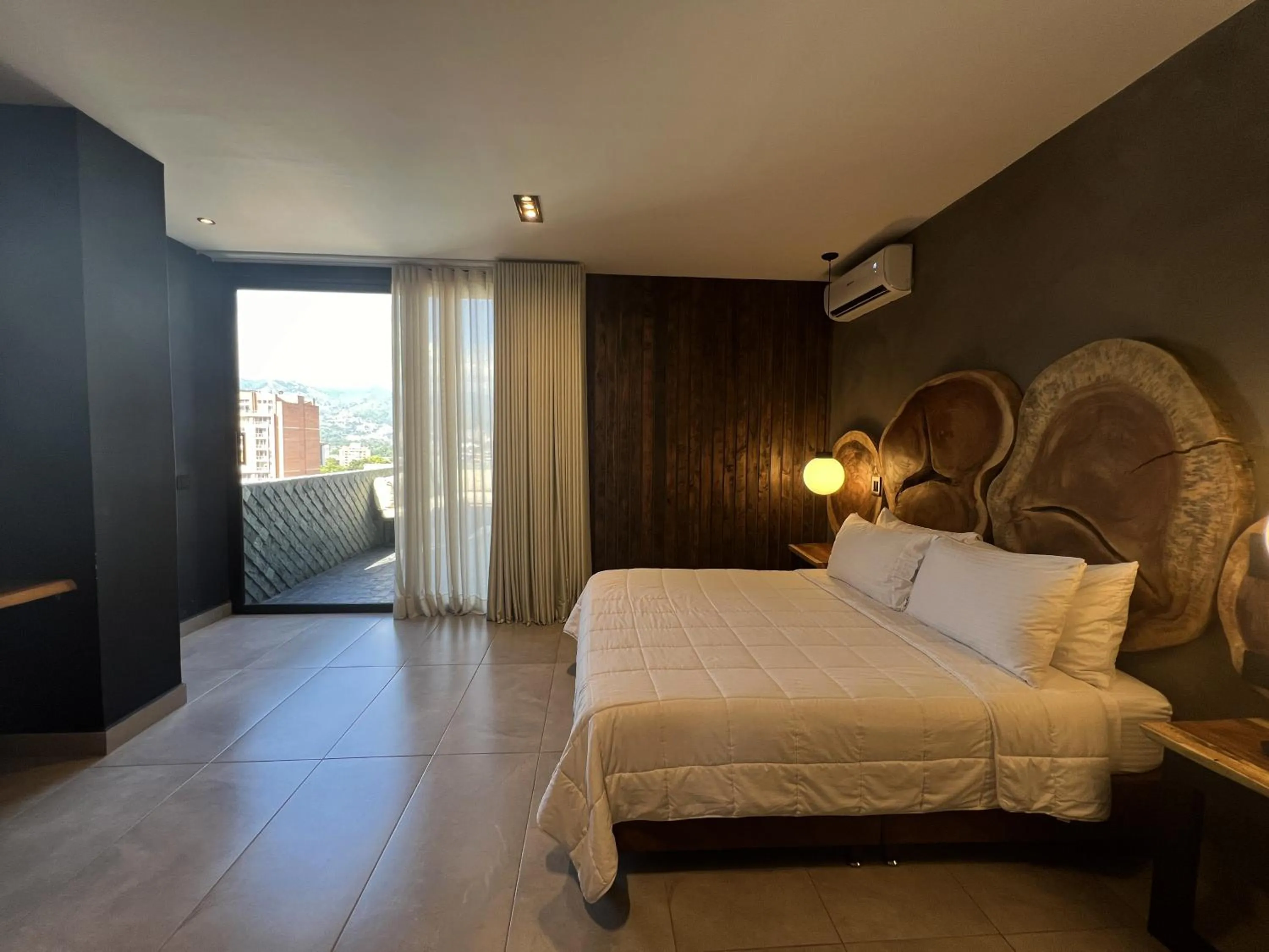 City view, Bed in Hotel Zelva Negra