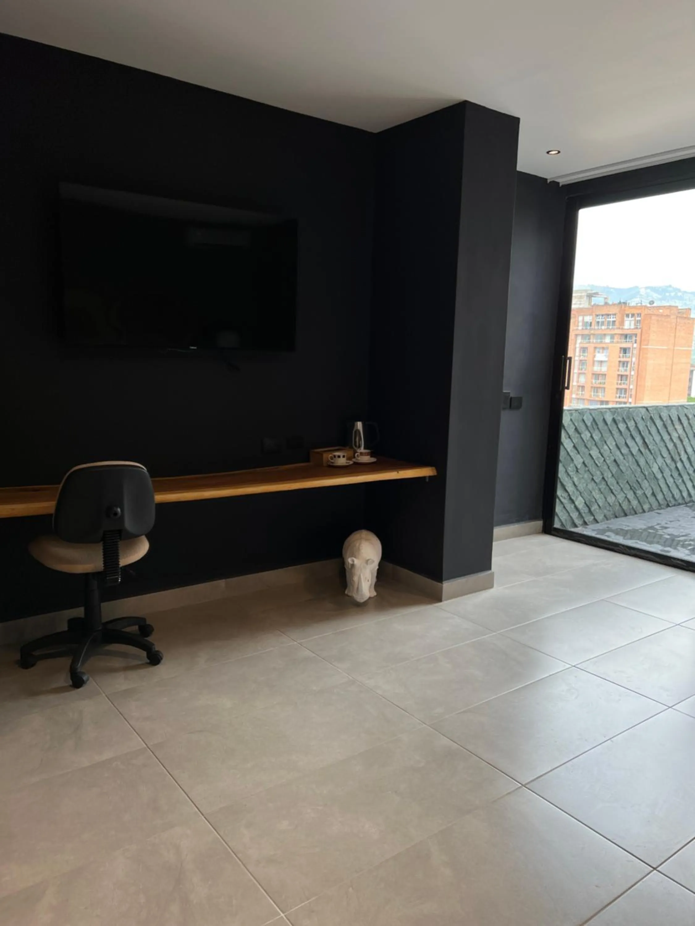 TV and multimedia in Hotel Zelva Negra