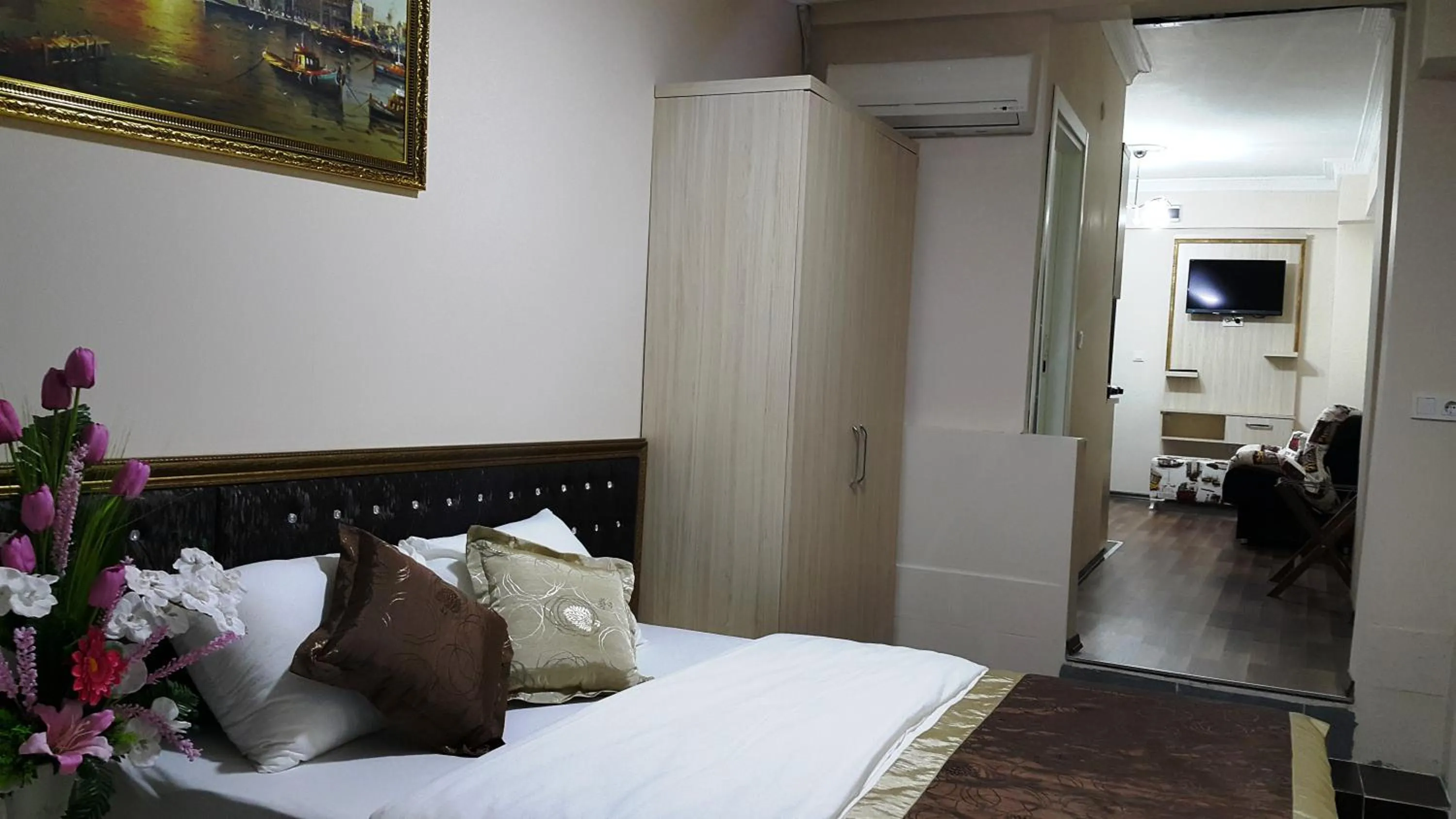 Bed in BeyazitHan Suites Old City