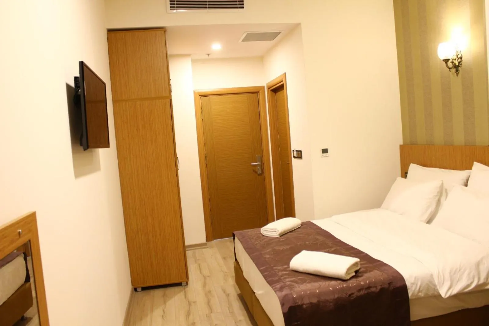 Photo of the whole room, Bed in Melidium Hotel