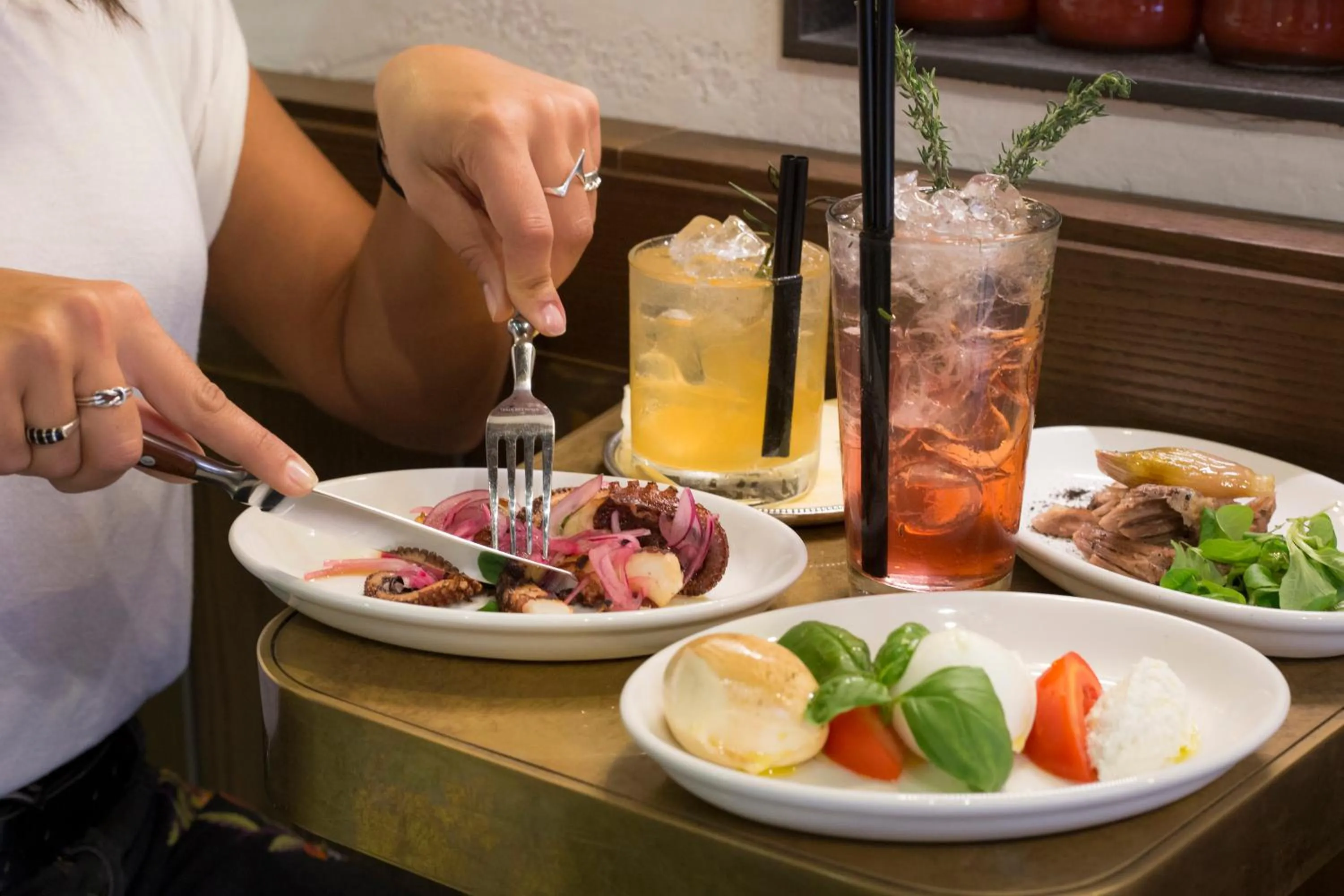 Restaurant/places to eat in Passpartout Boutique Palace