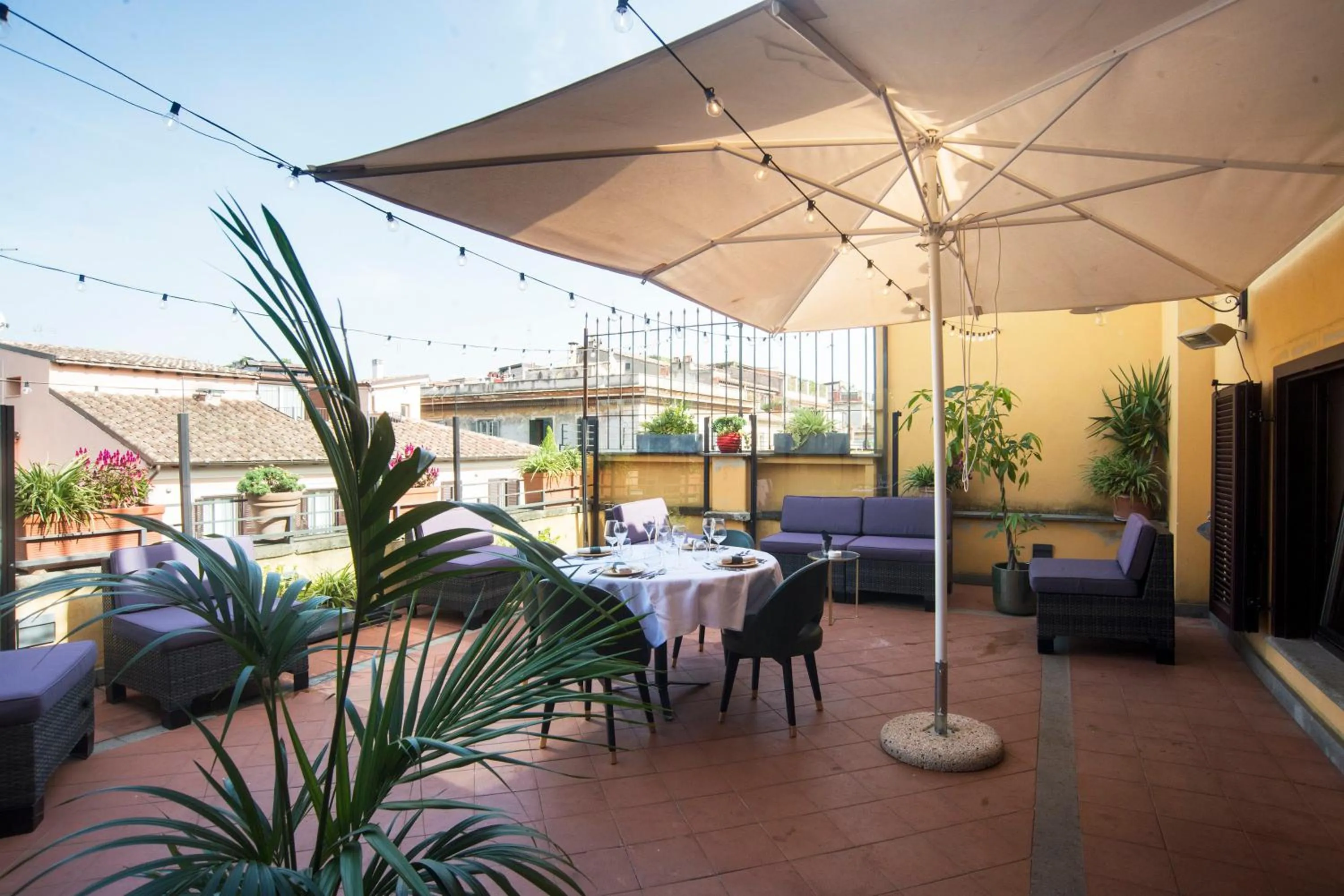 Patio in Passpartout Boutique Palace