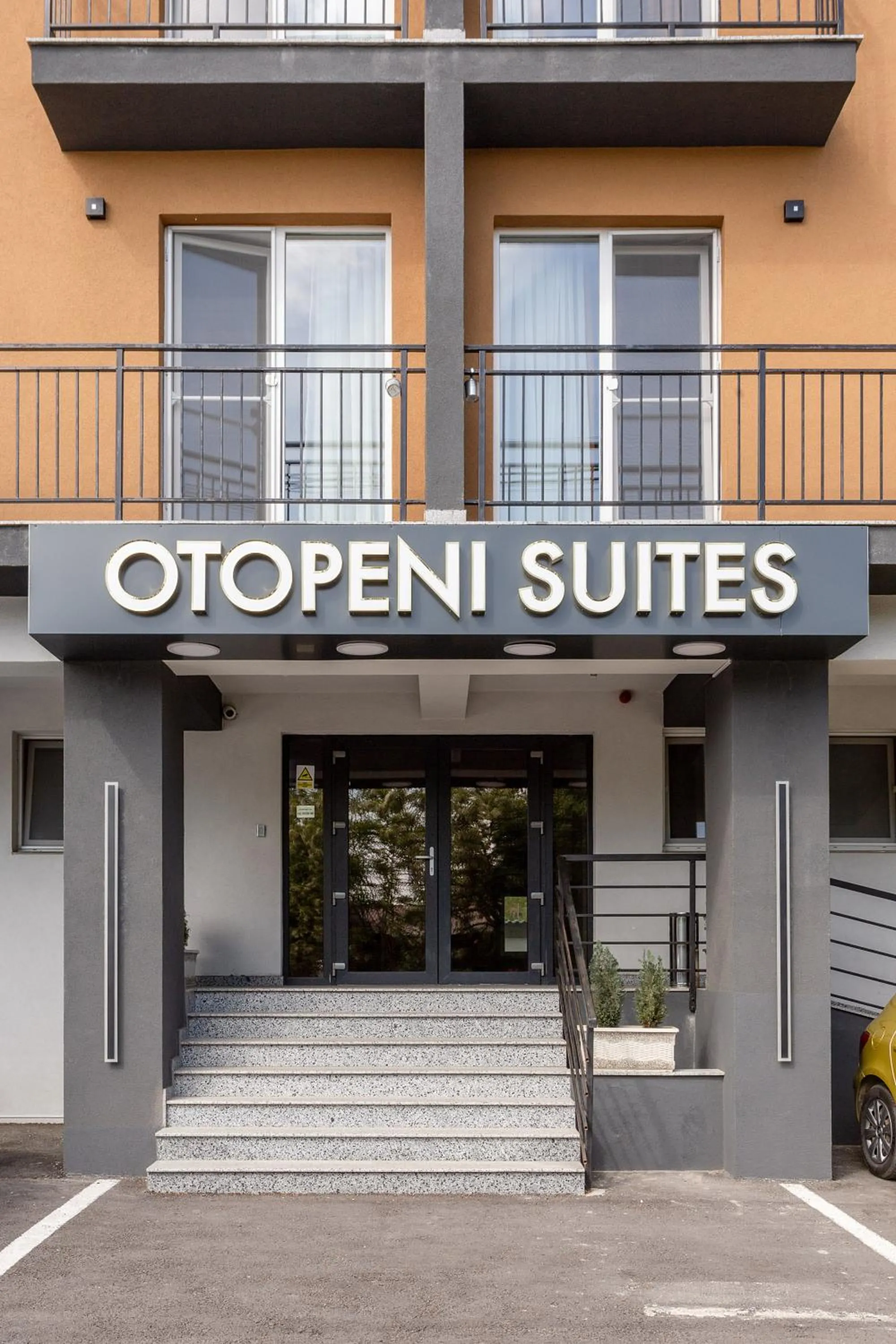 Property building in Otopeni Suites by CityBookings