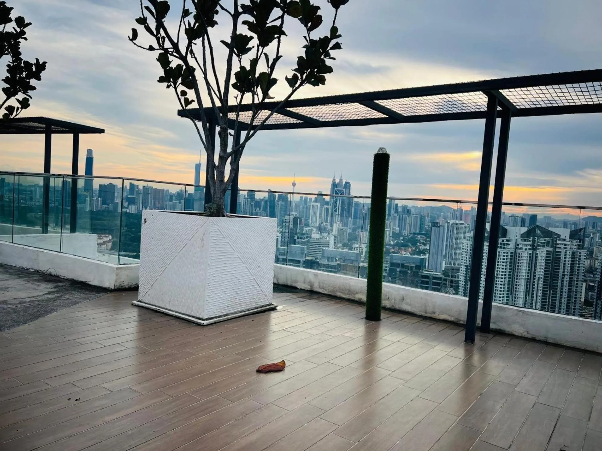 Reizz Residence by Perkasa