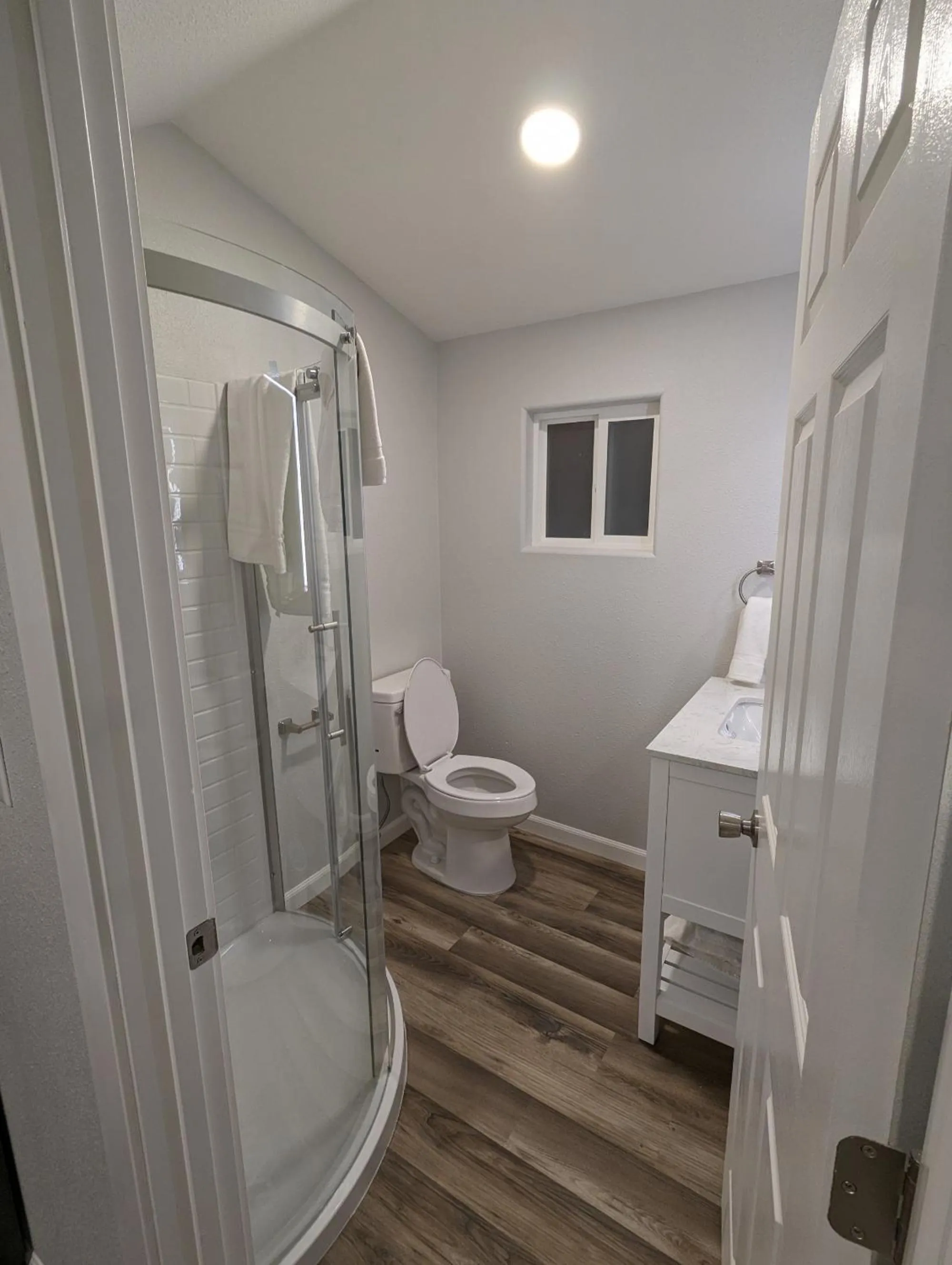 Shower in Snowy Mountain Inn