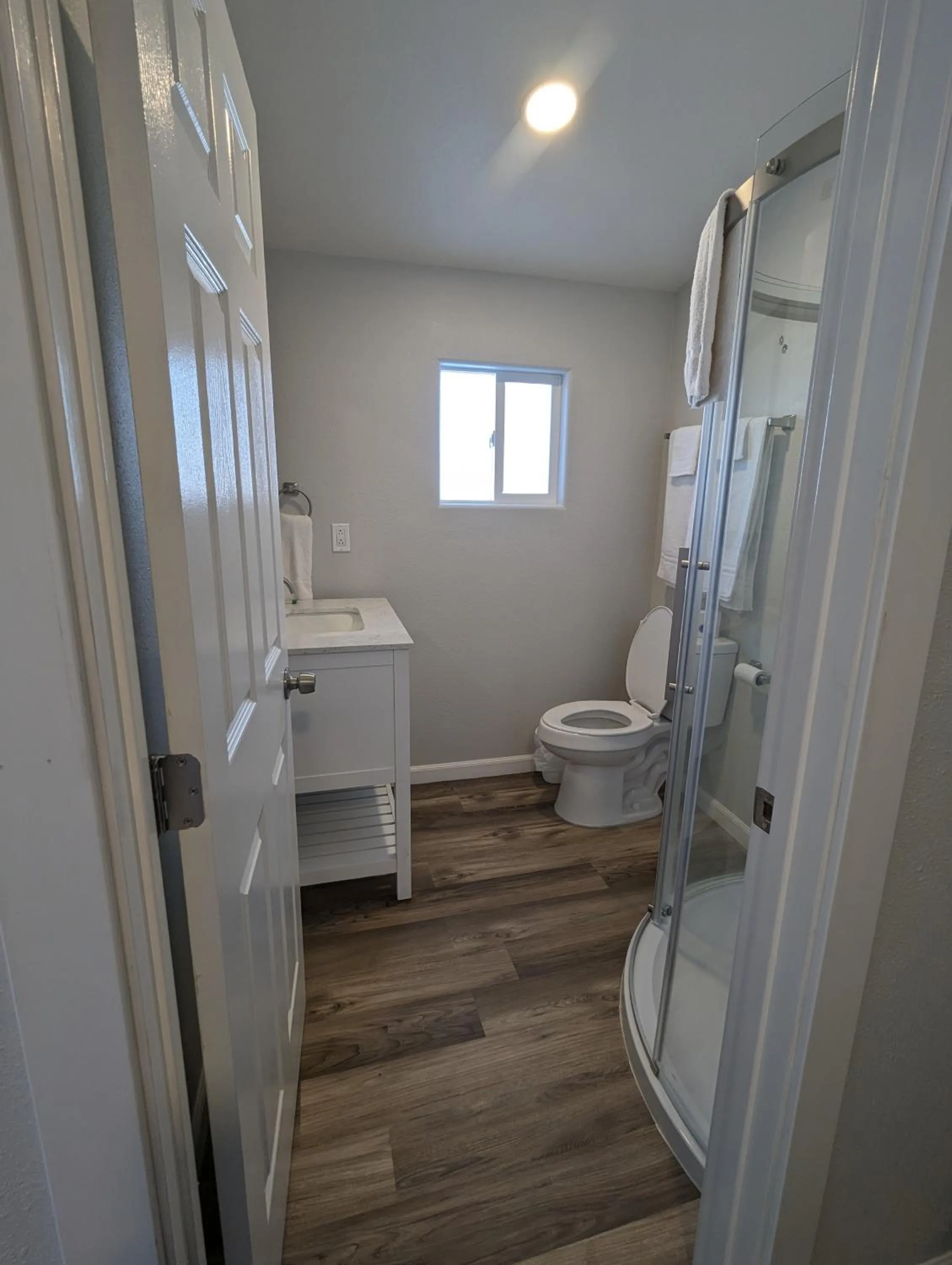 Toilet in Snowy Mountain Inn