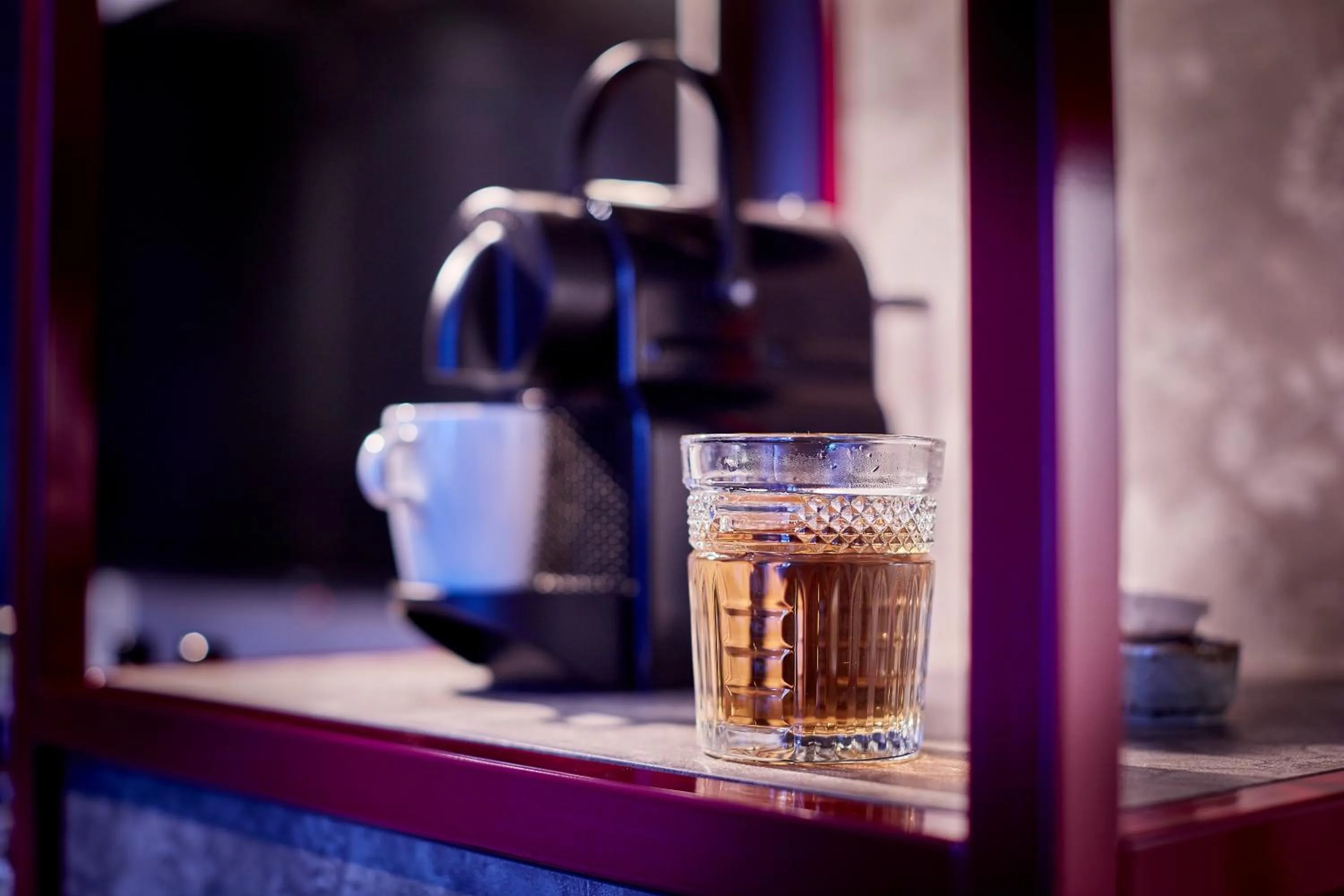 Coffee/tea facilities in Carlton Square Hotel