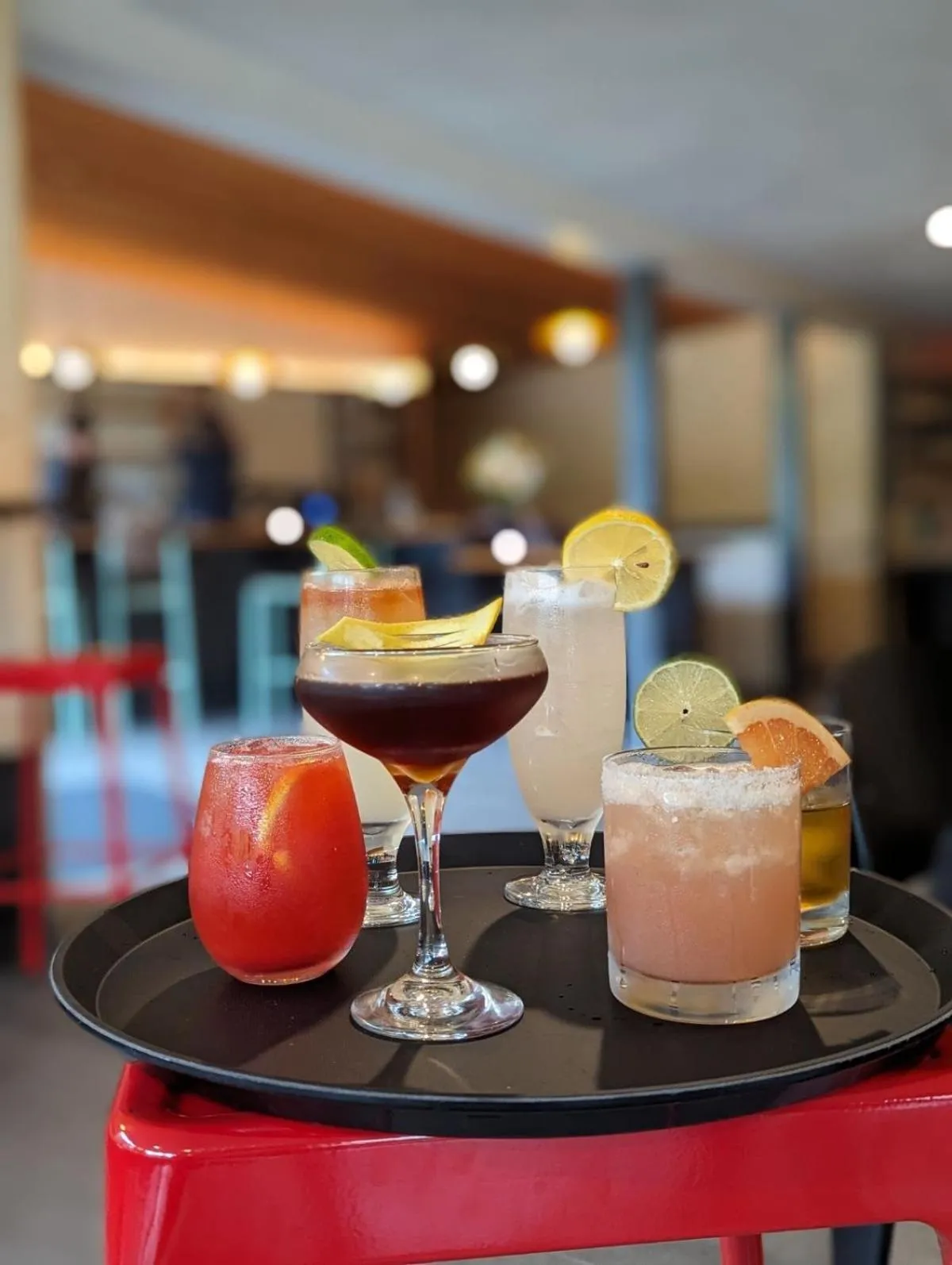 Food and drinks in Madbush Falls