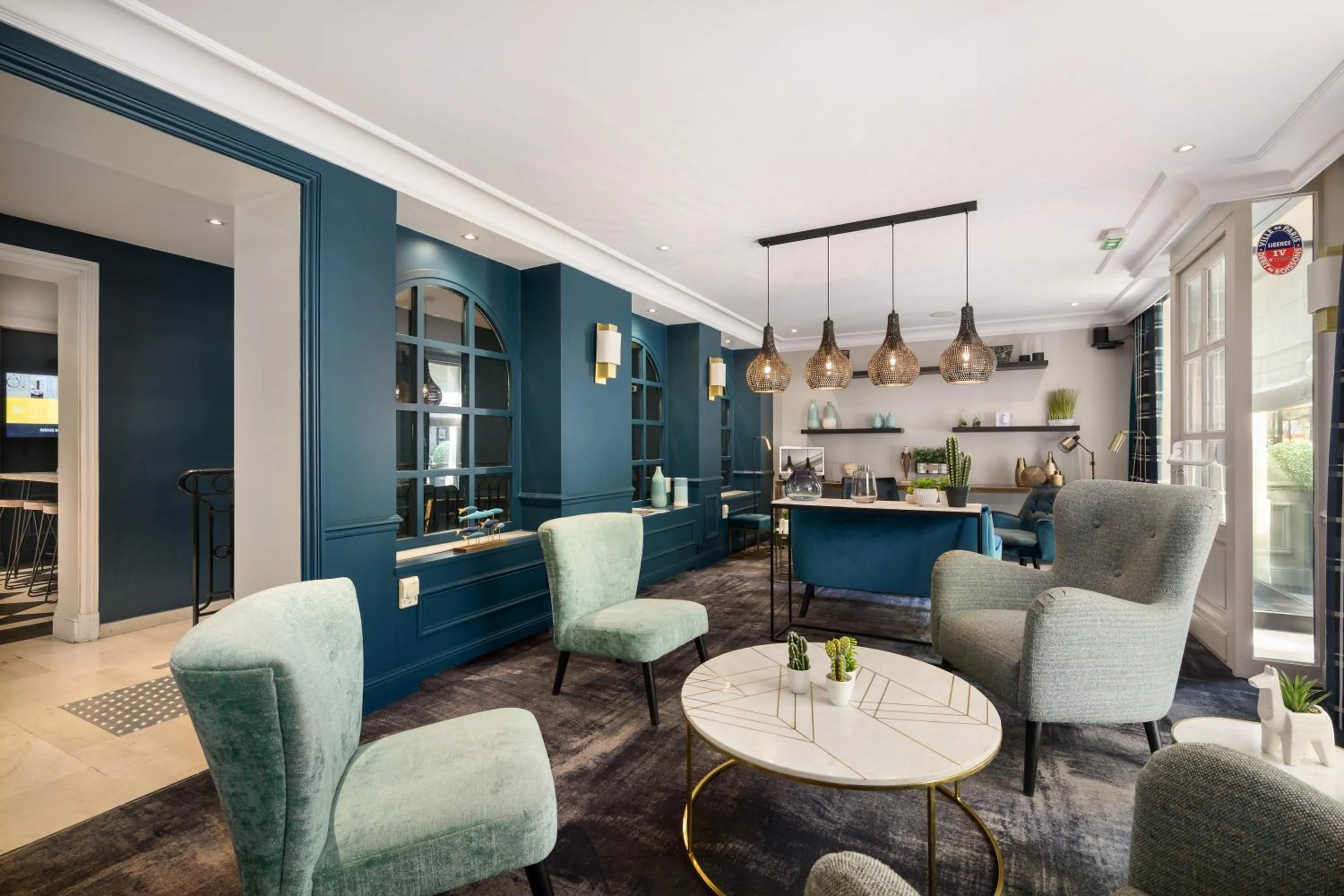 Living room in Hôtel le Royal Rive Gauche