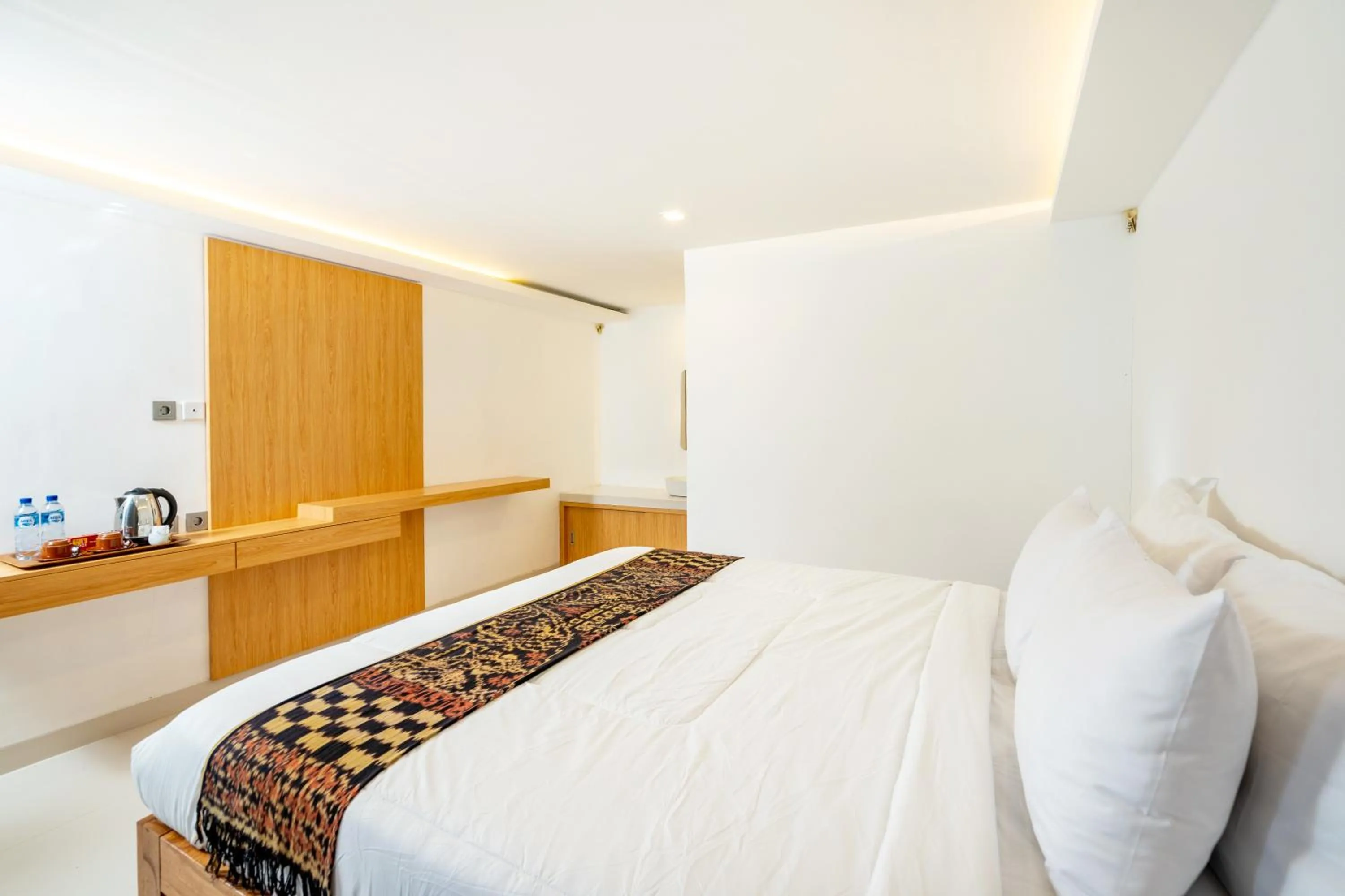 Bed in Tegal Sari Cabin Kintamani