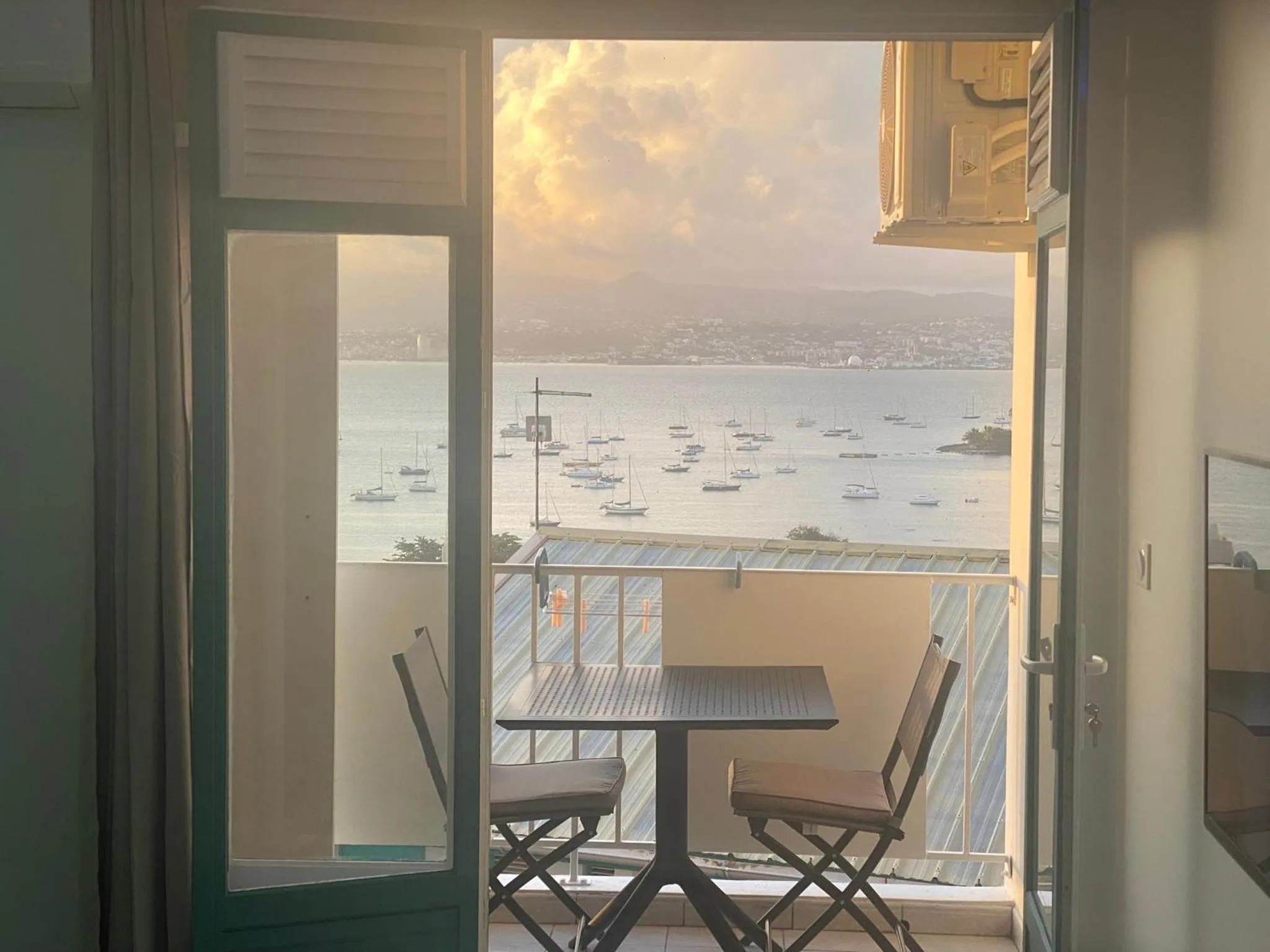 Patio in Residence de la Baie - Anse Mitan