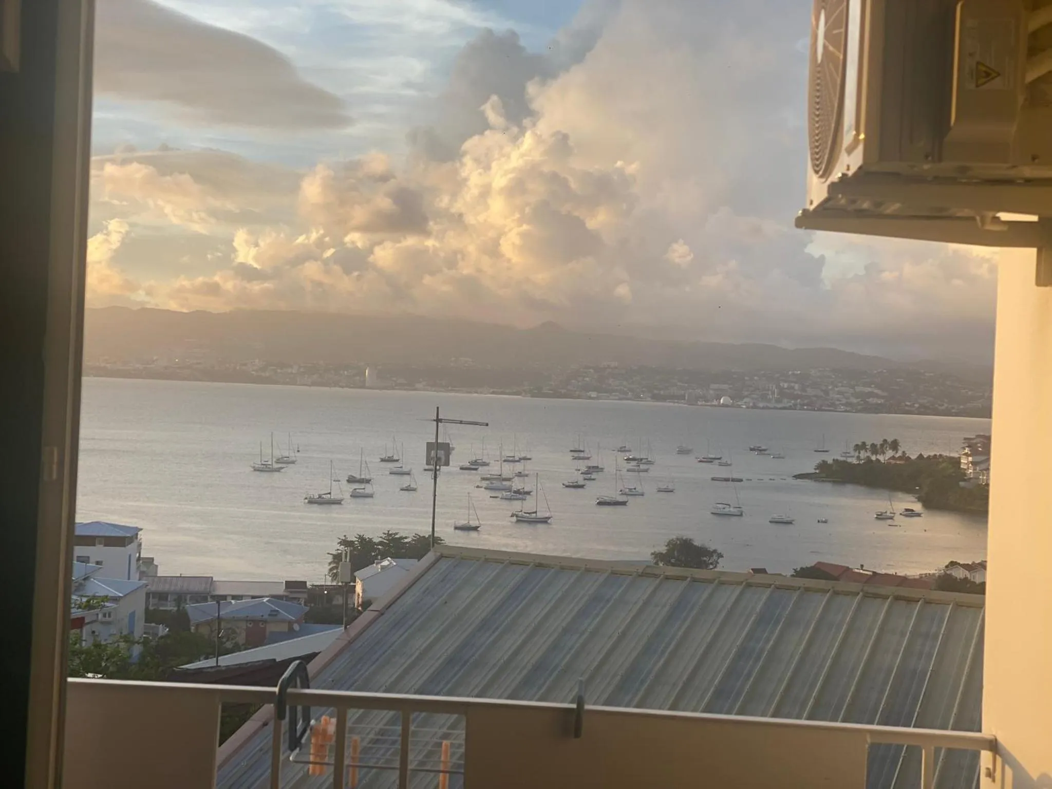 Nearby landmark in Residence de la Baie - Anse Mitan