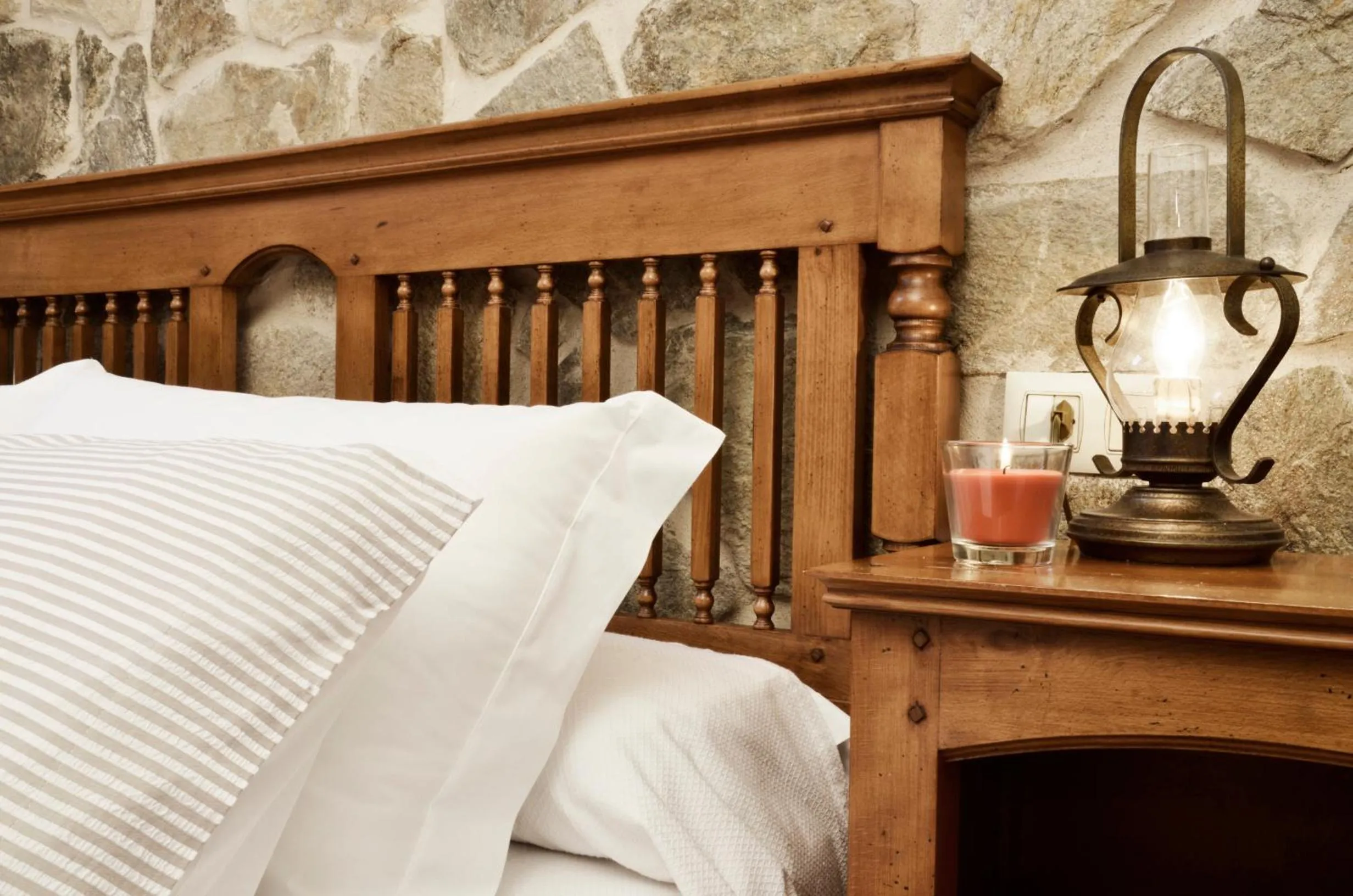 Bed in Sete Artes by Como en Casa