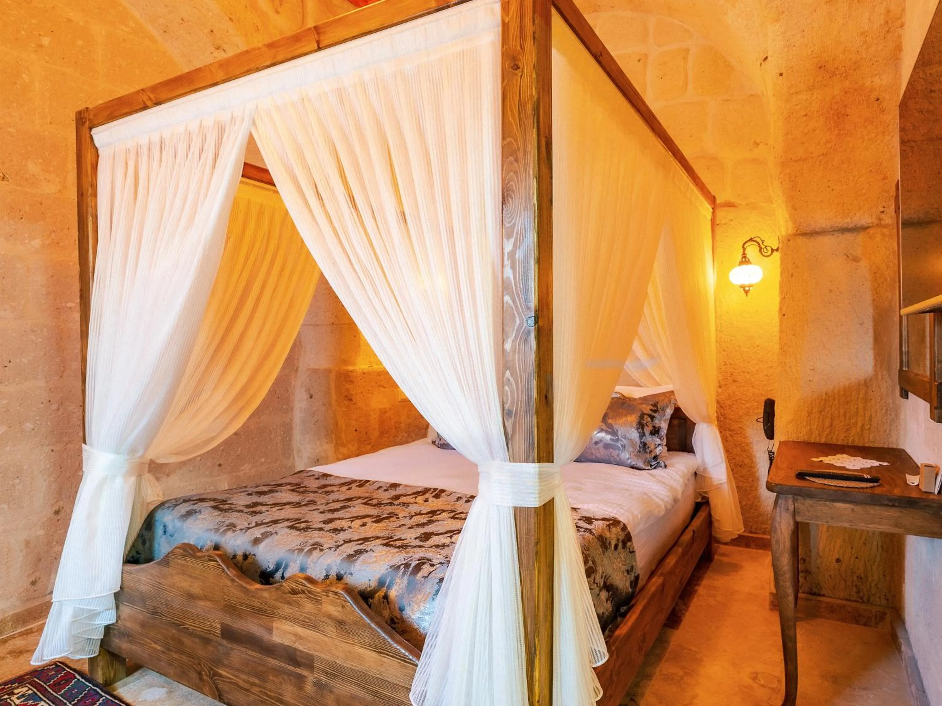 Bed in Cappanar Cave Hotel